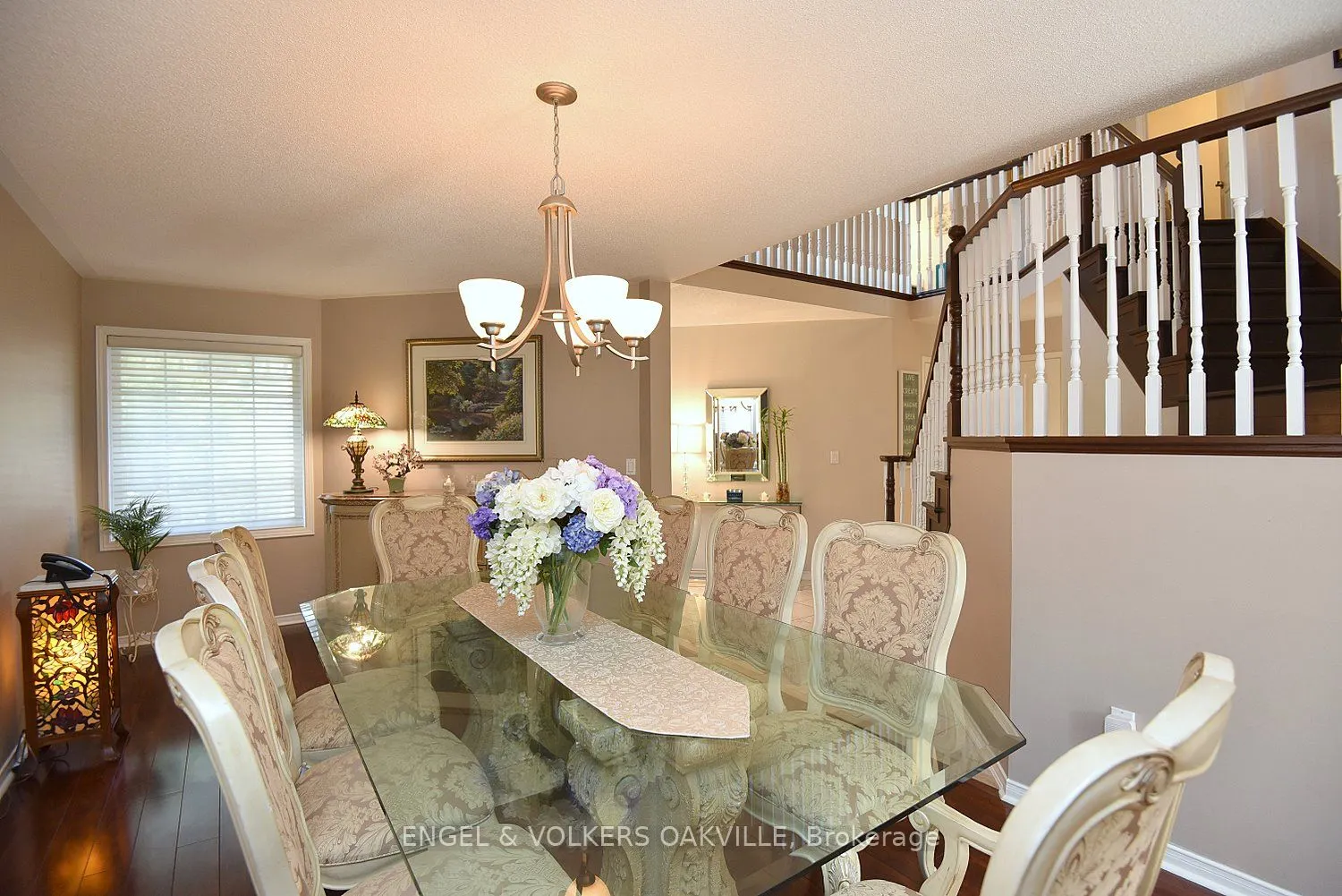 28 Waterwheel Crescent