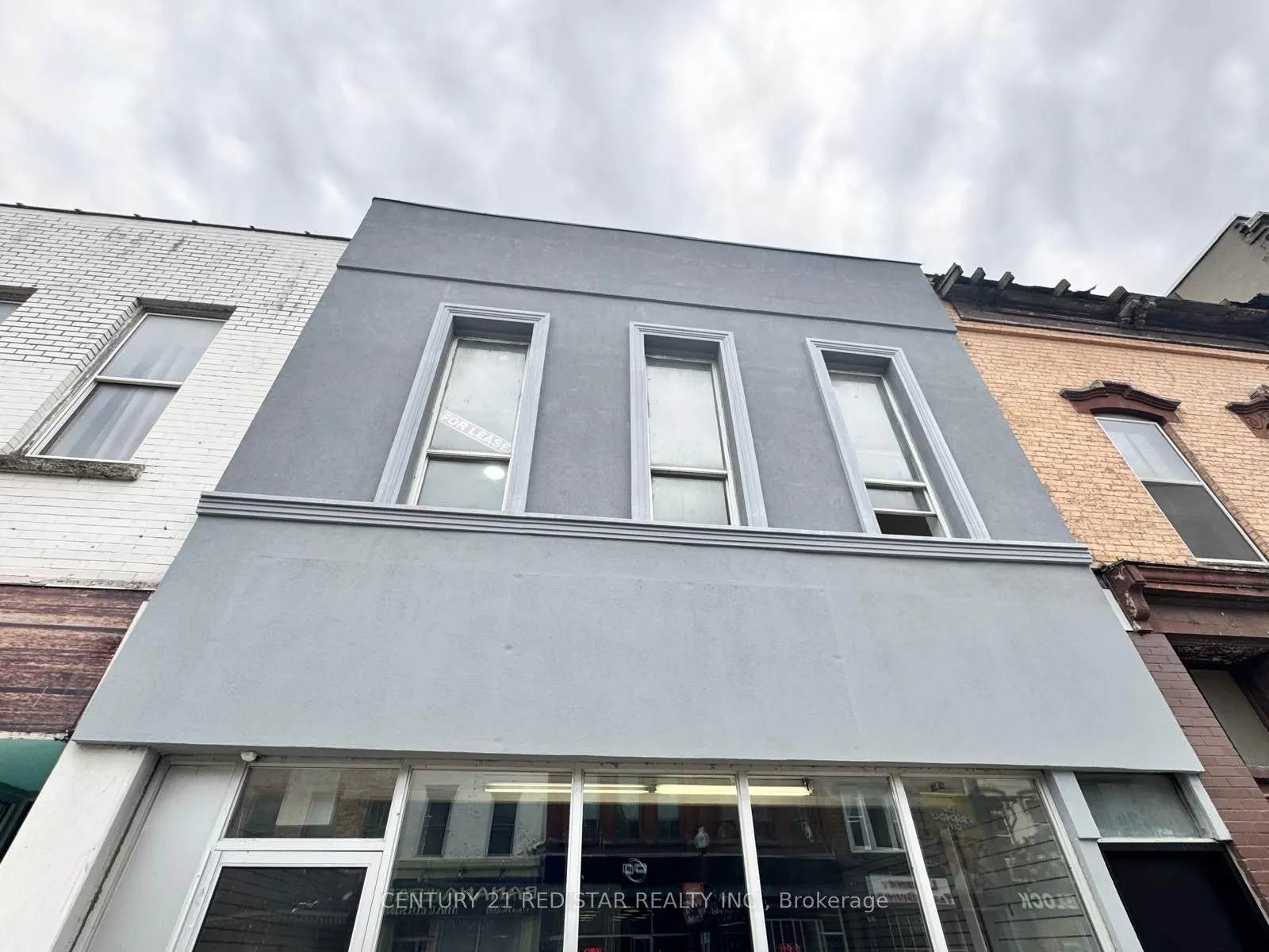 368 Dundas Street, #1