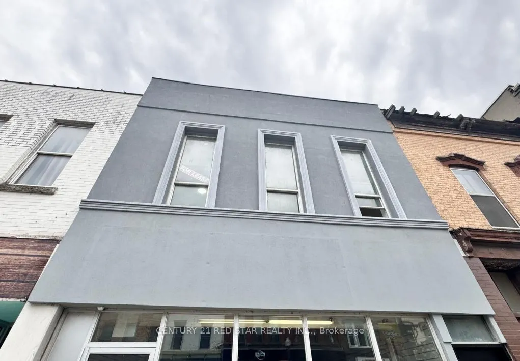 368 Dundas Street, #3