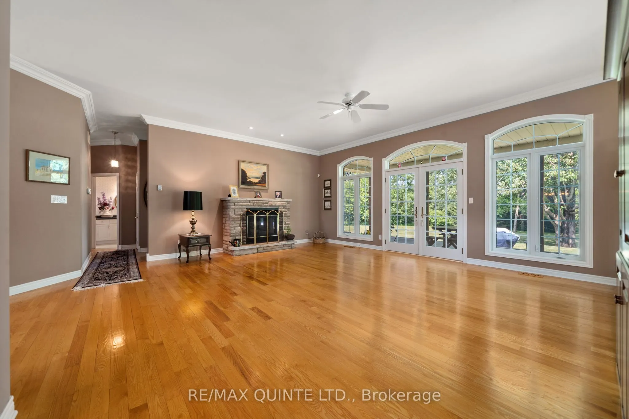 49 Penny Lane