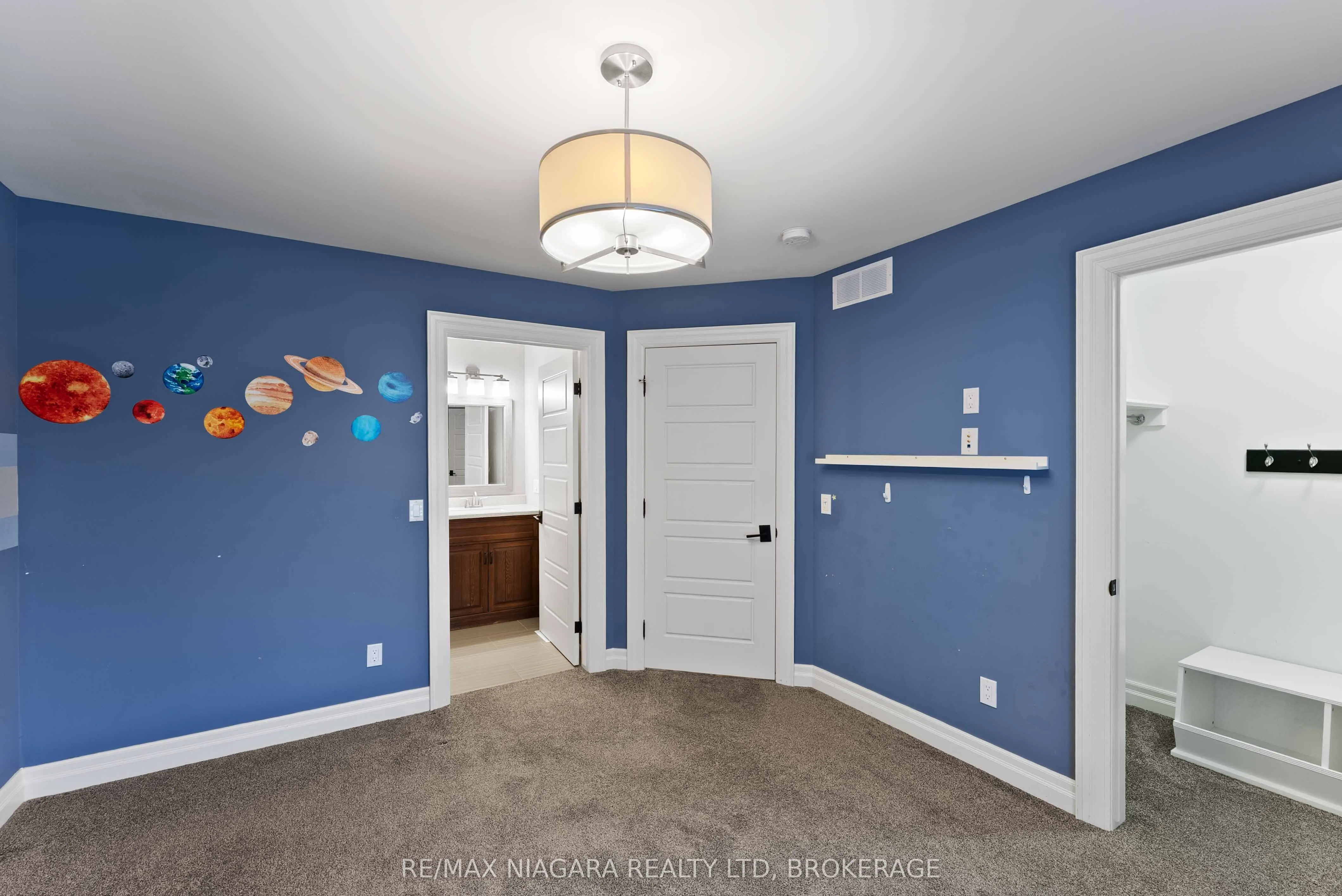 50 Sandalwood Crescent