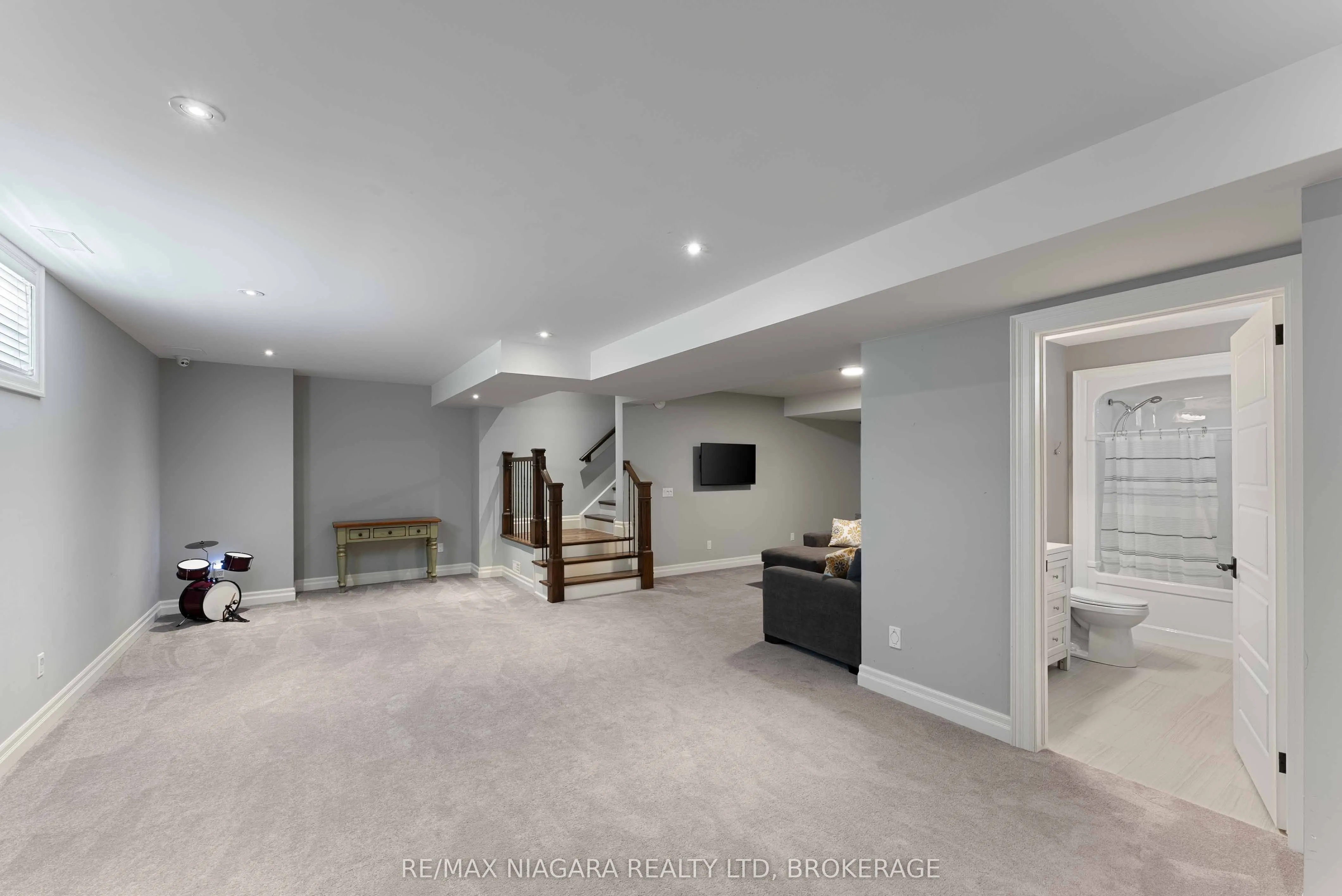 50 Sandalwood Crescent