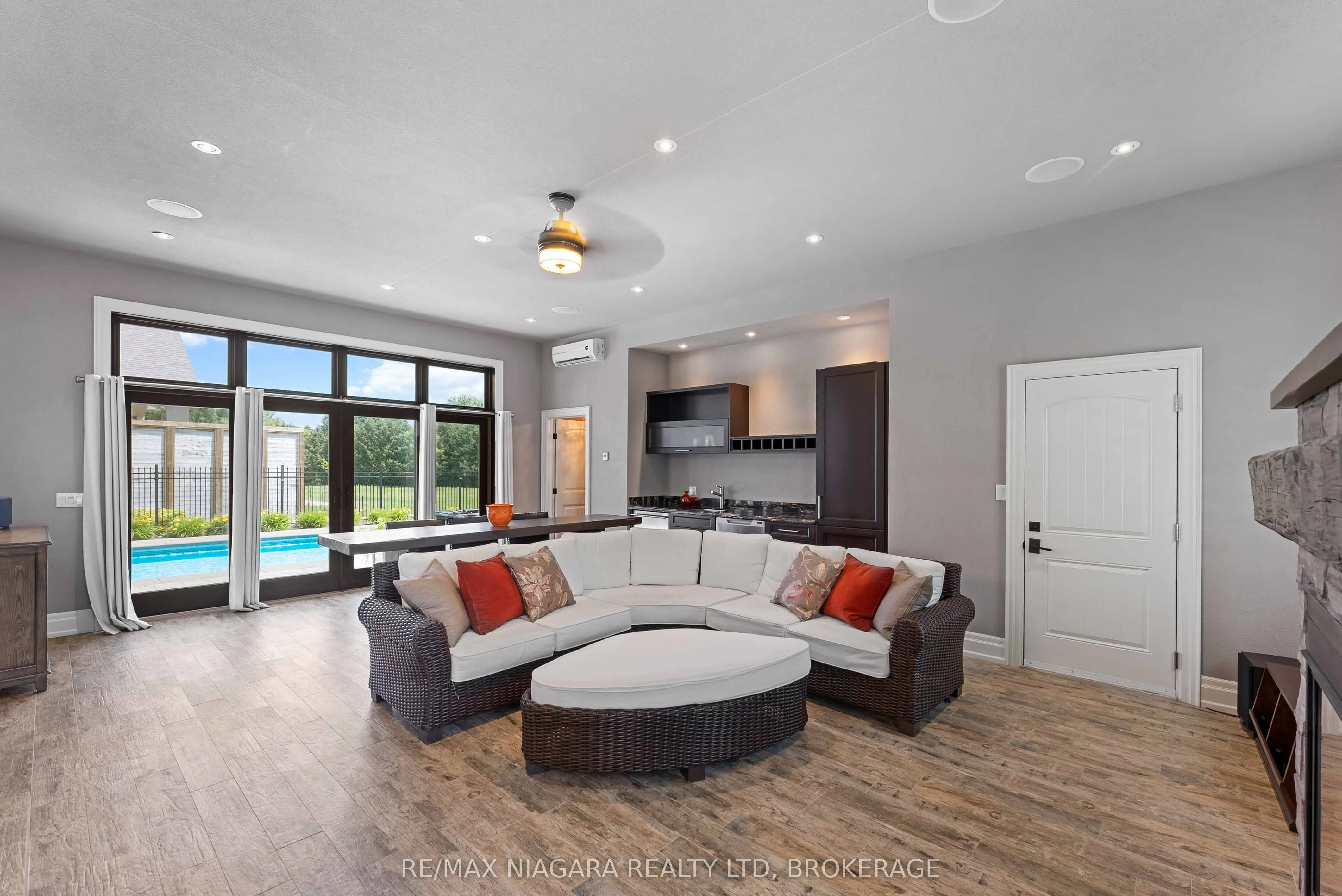 50 Sandalwood Crescent