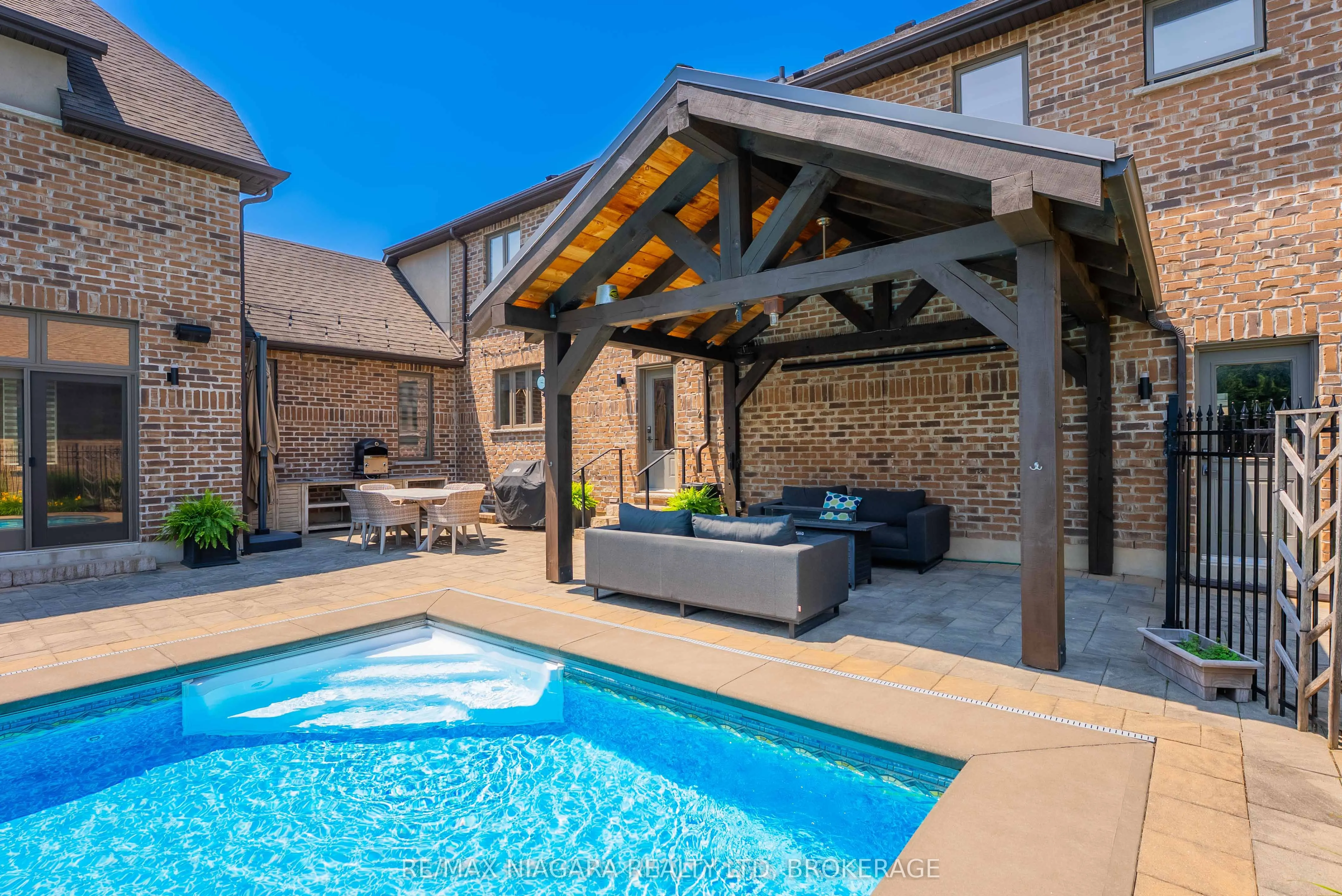 50 Sandalwood Crescent