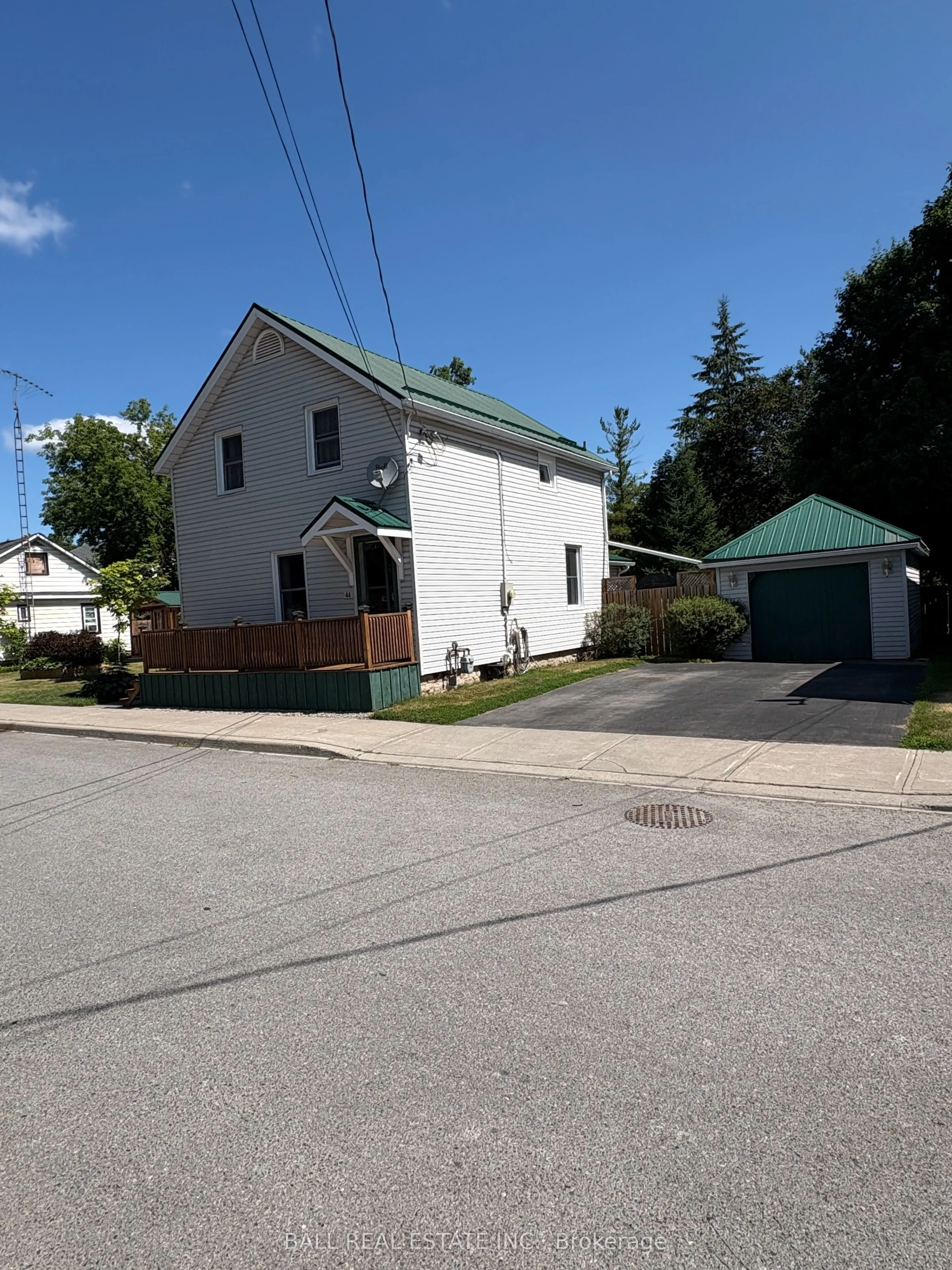 44 Pine Street