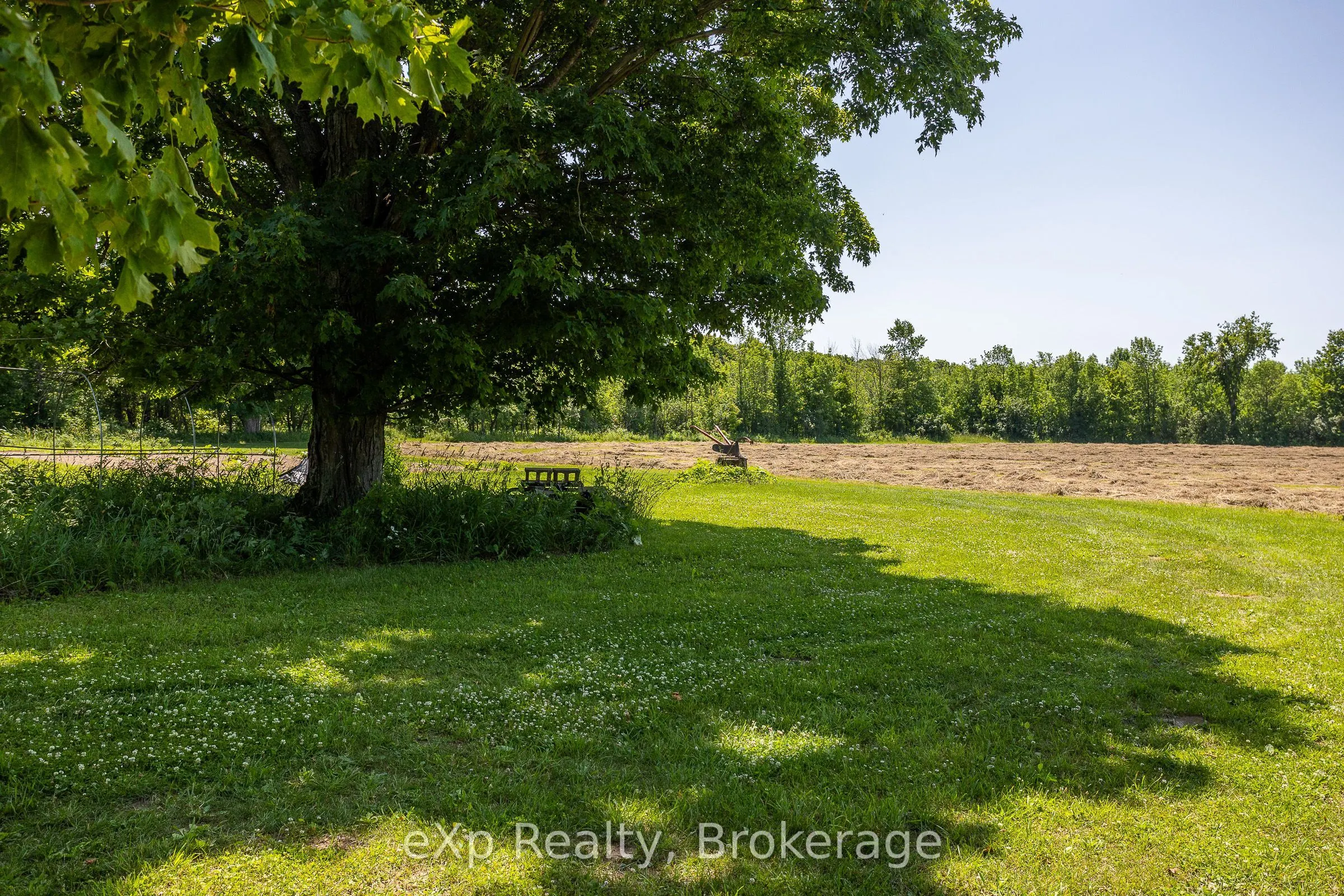 463086 Concession 24