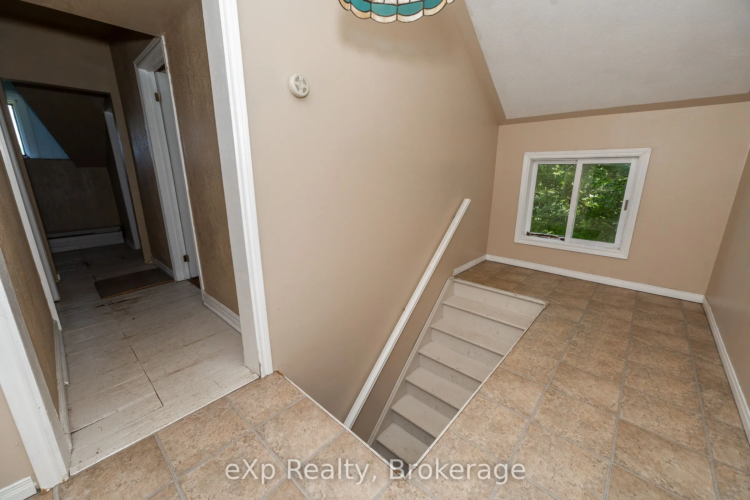 463086 Concession 24