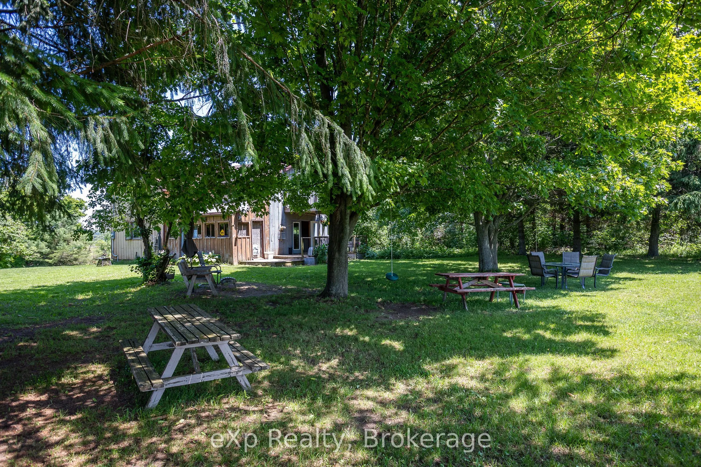 463086 Concession 24