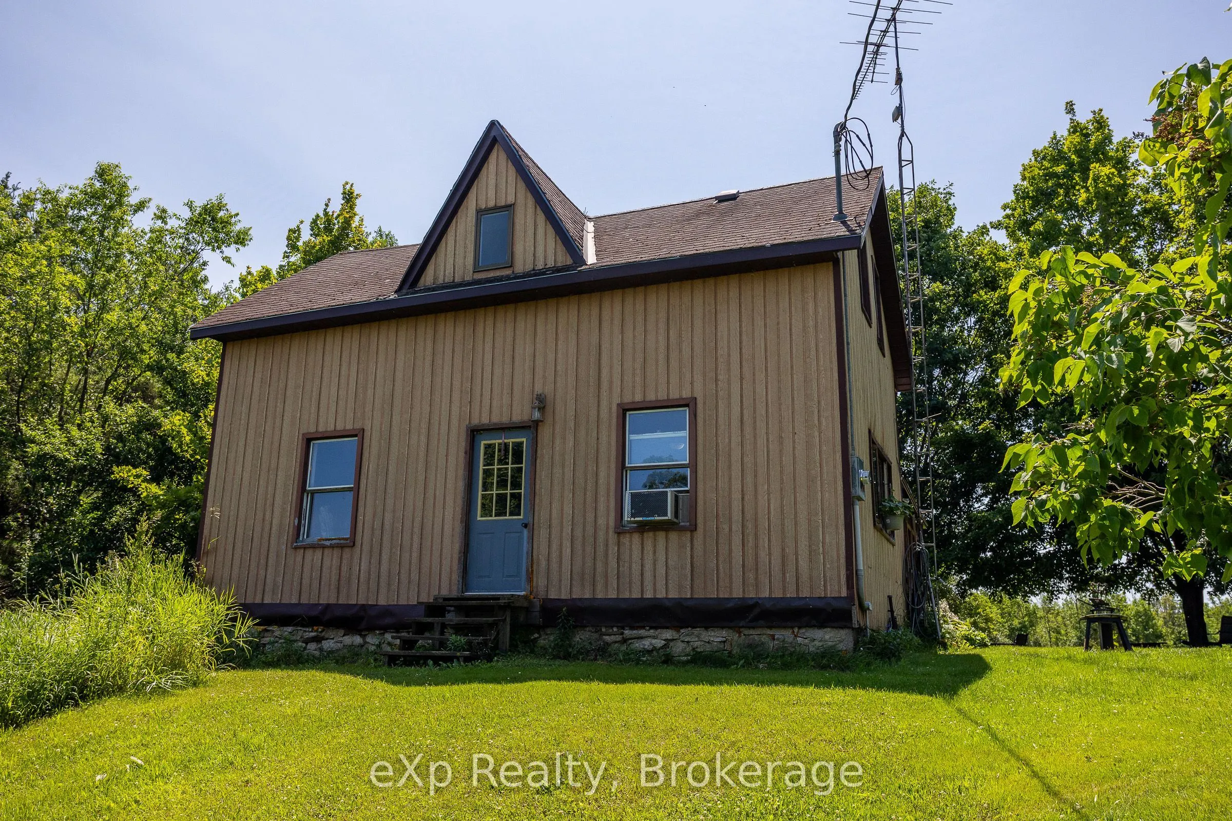 463086 Concession 24