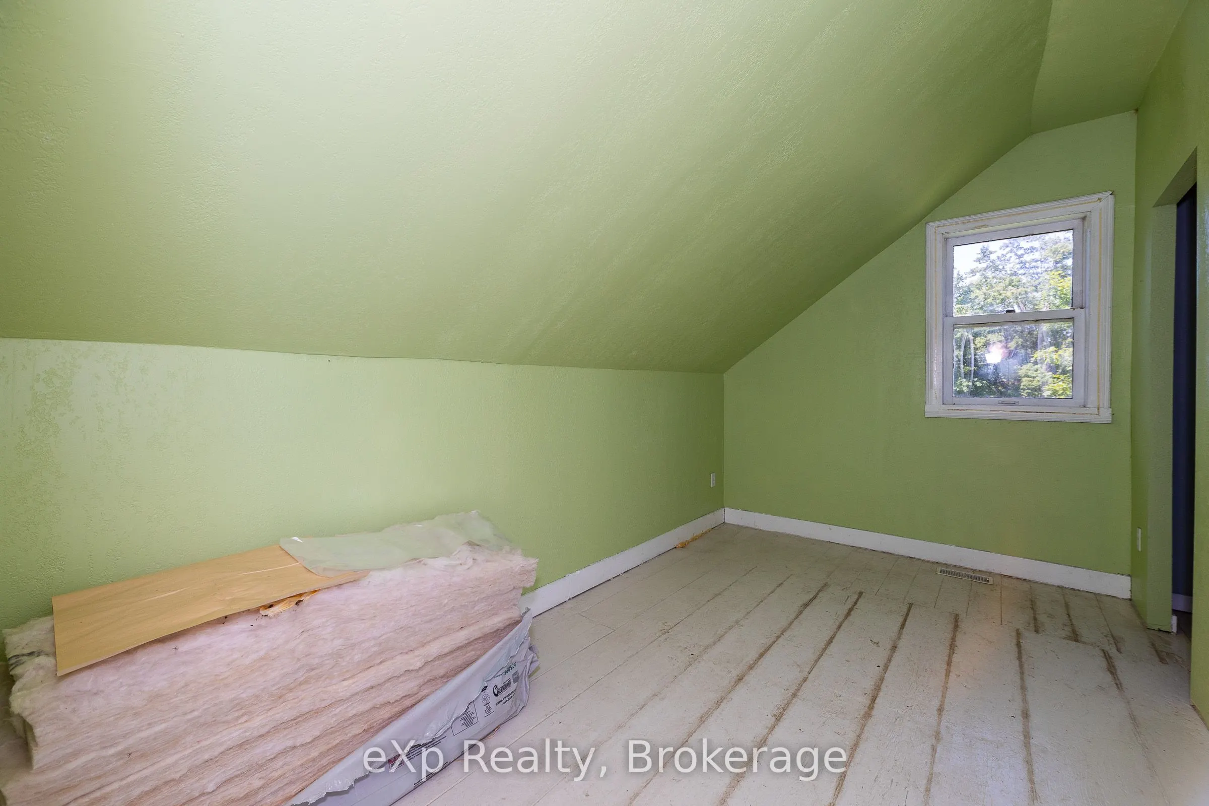 463086 Concession 24