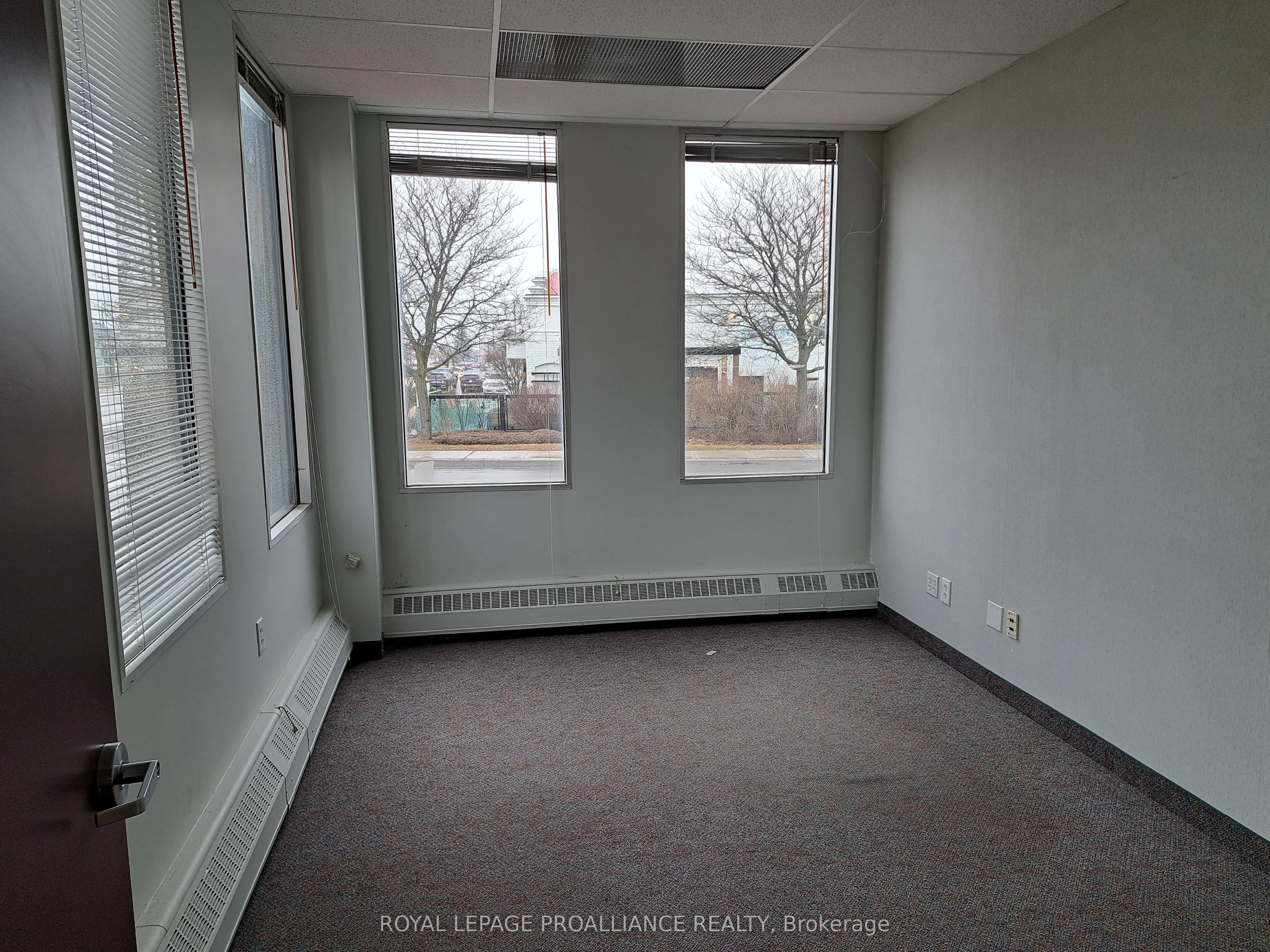 2479 PARKEDALE Avenue, #2