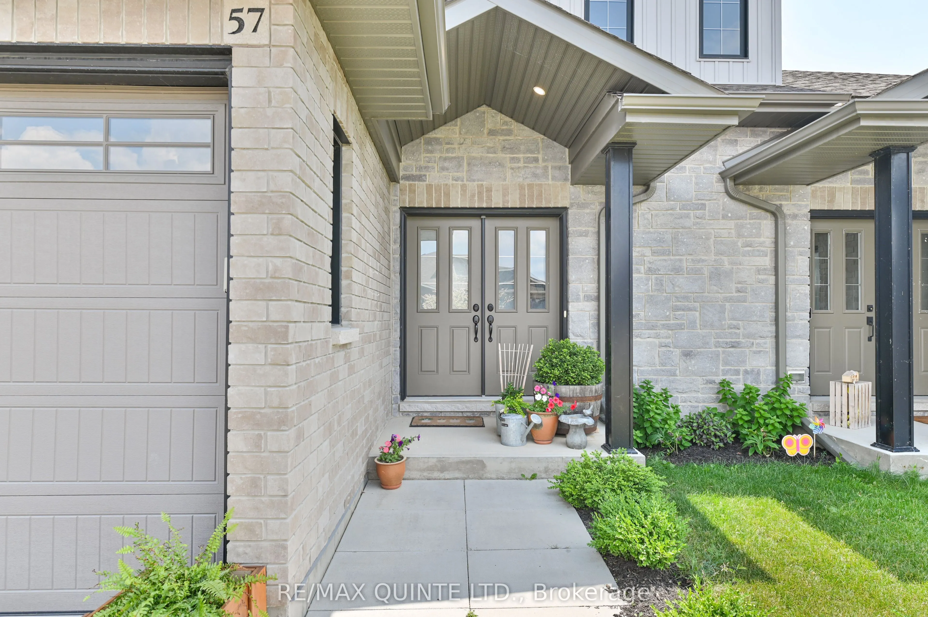 57 Hillside Meadow Drive