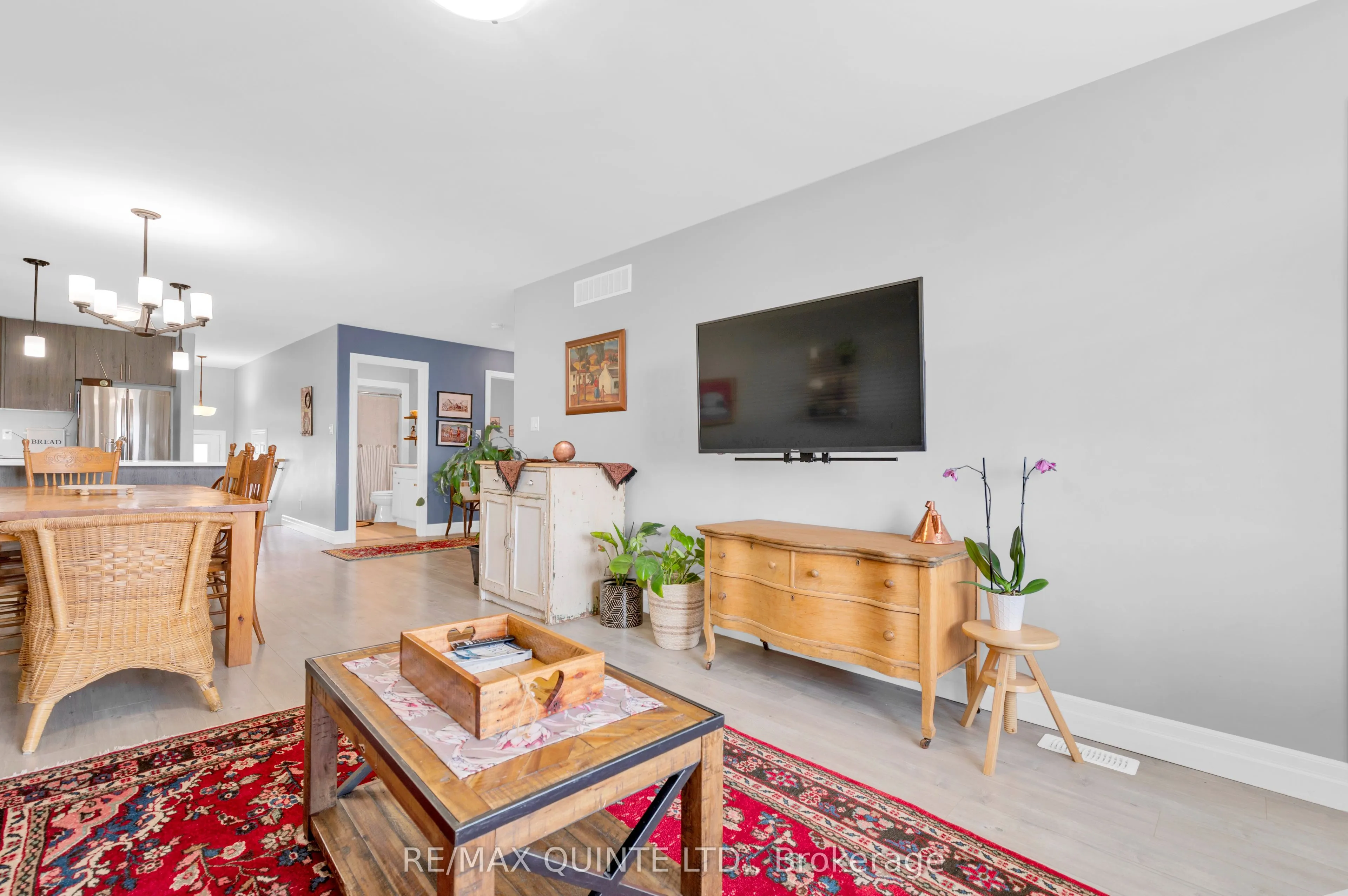 57 Hillside Meadow Drive
