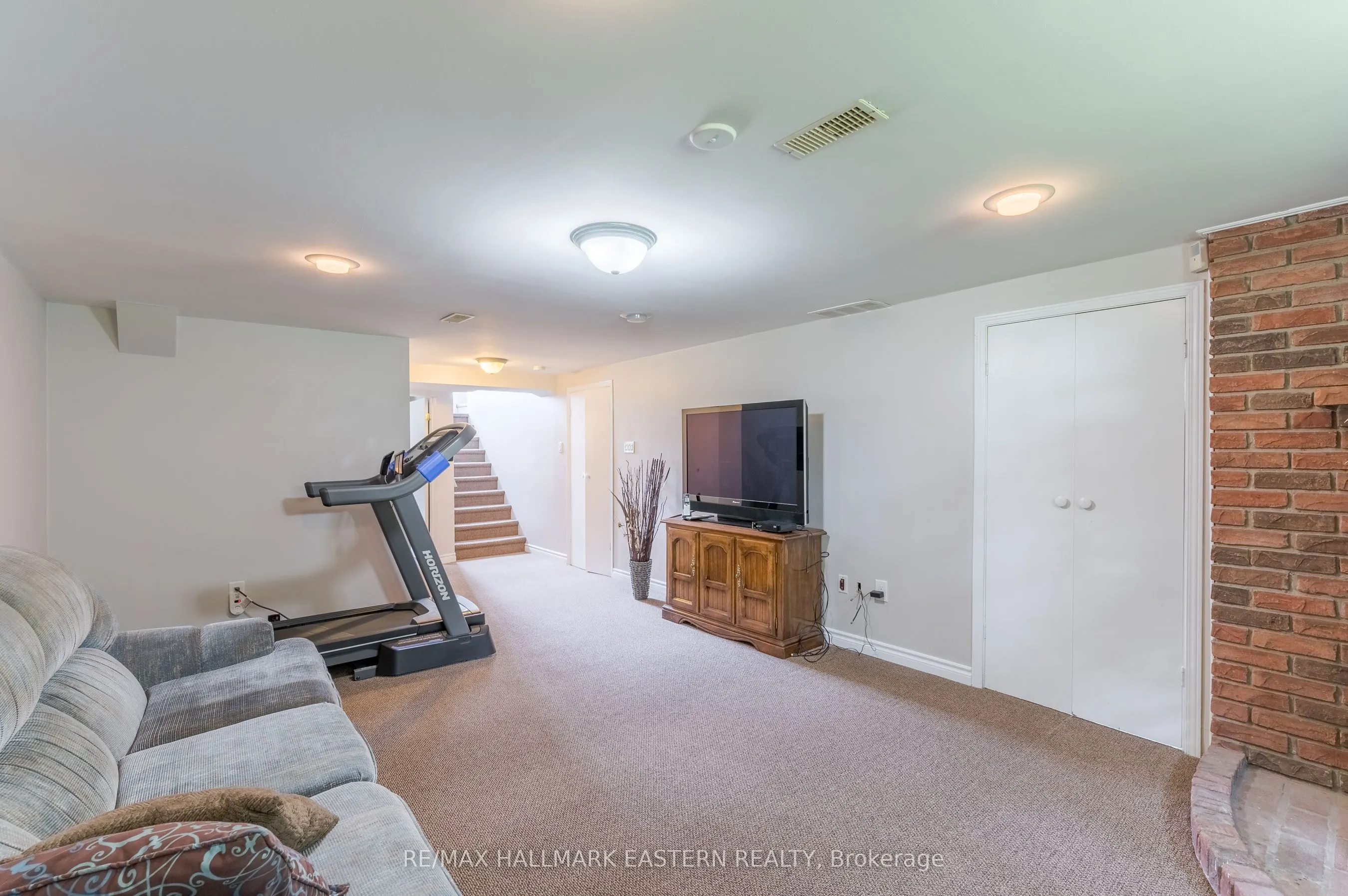 815 Stewart Drive