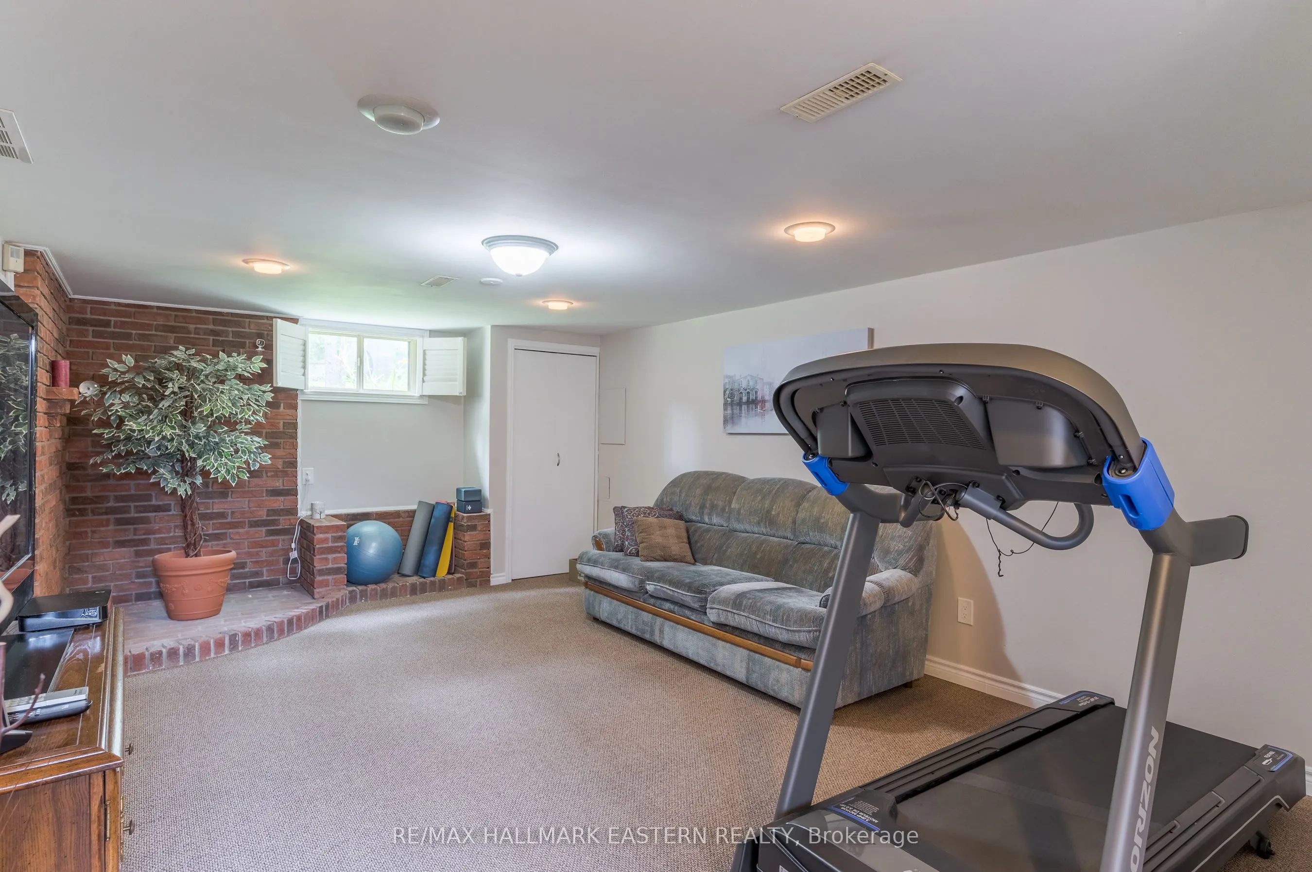 815 Stewart Drive