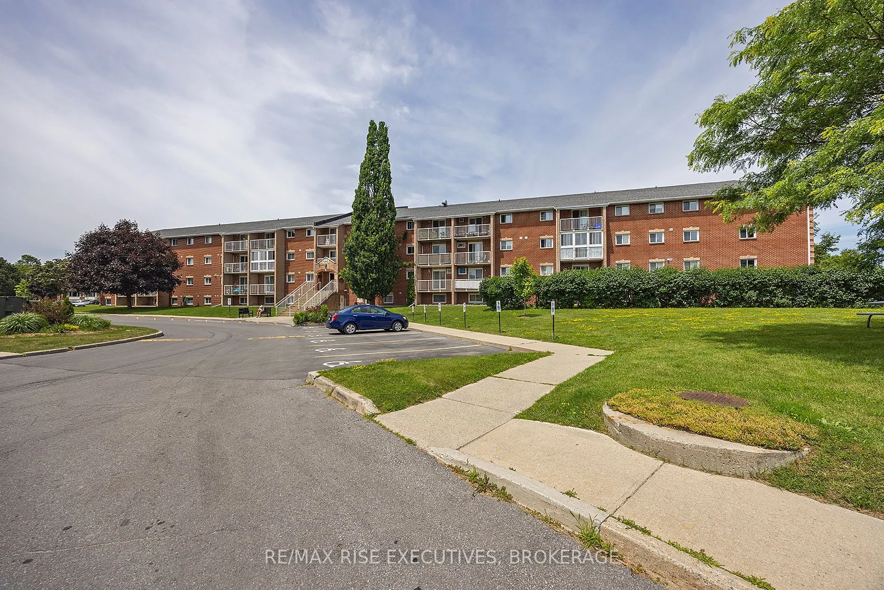 580 ARMSTRONG Road, #118