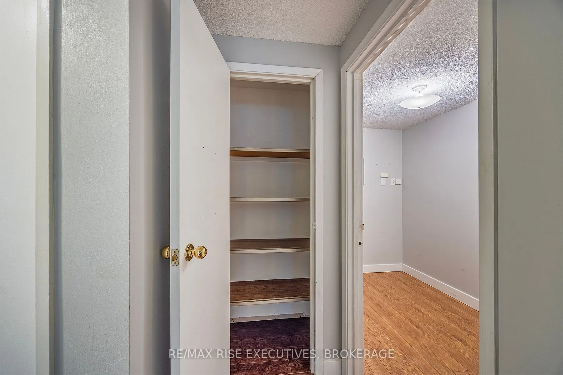 580 ARMSTRONG Road, #118