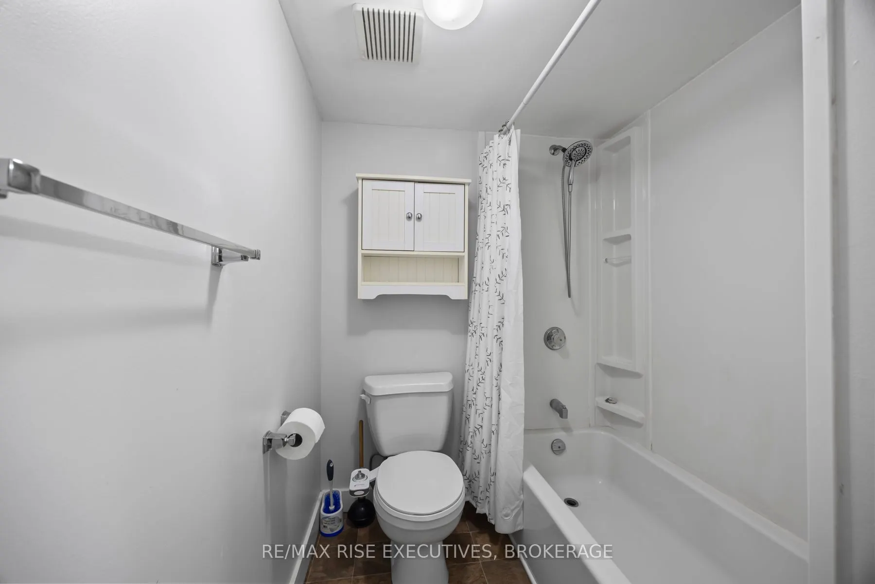 580 ARMSTRONG Road, #118