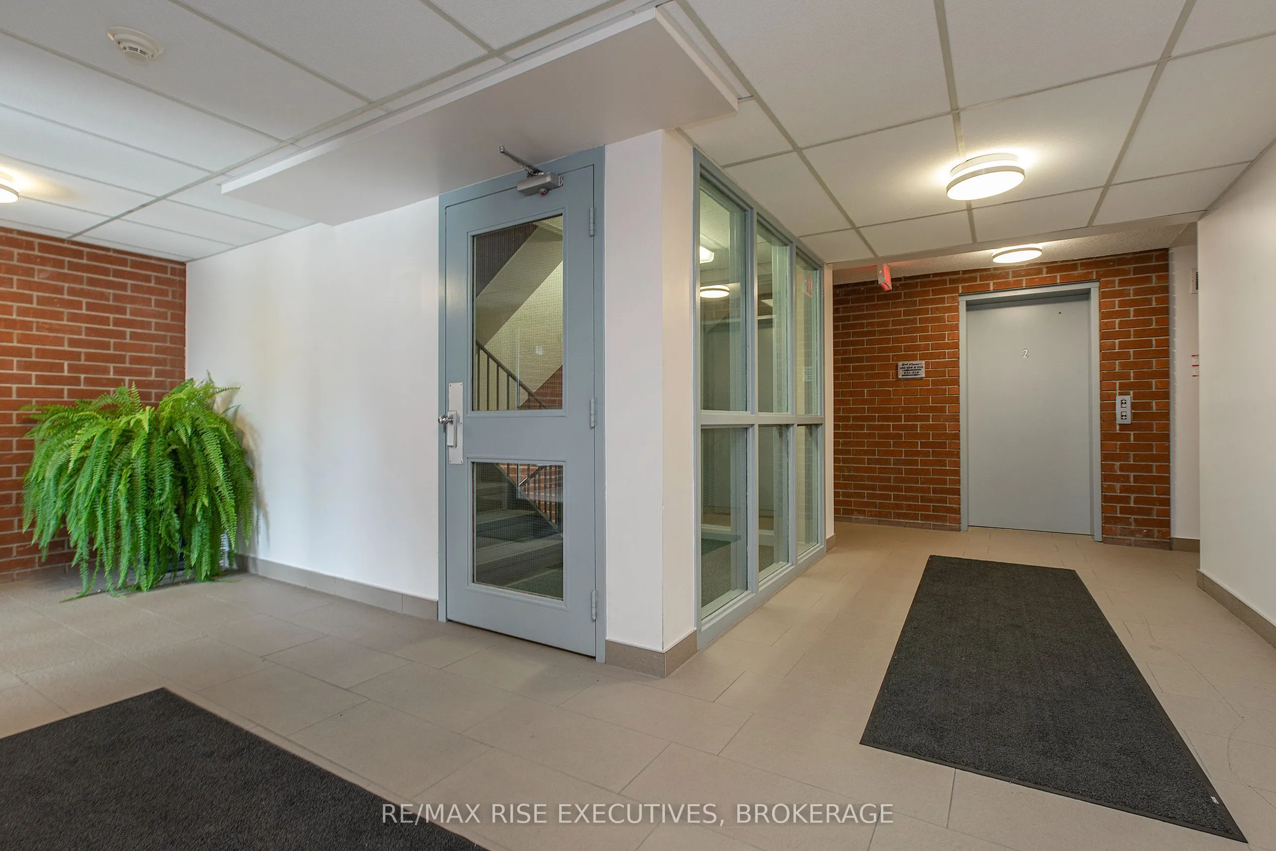 580 ARMSTRONG Road, #118