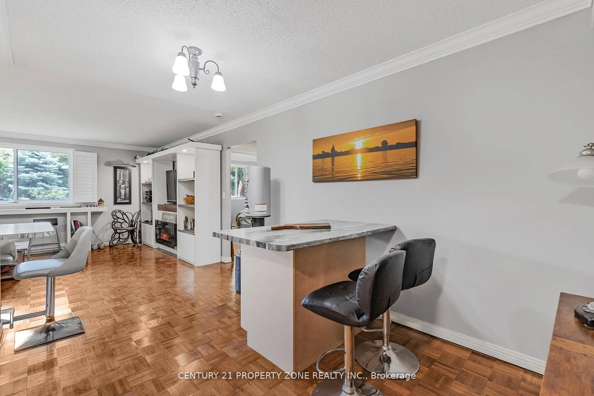 482 James Street N, #104