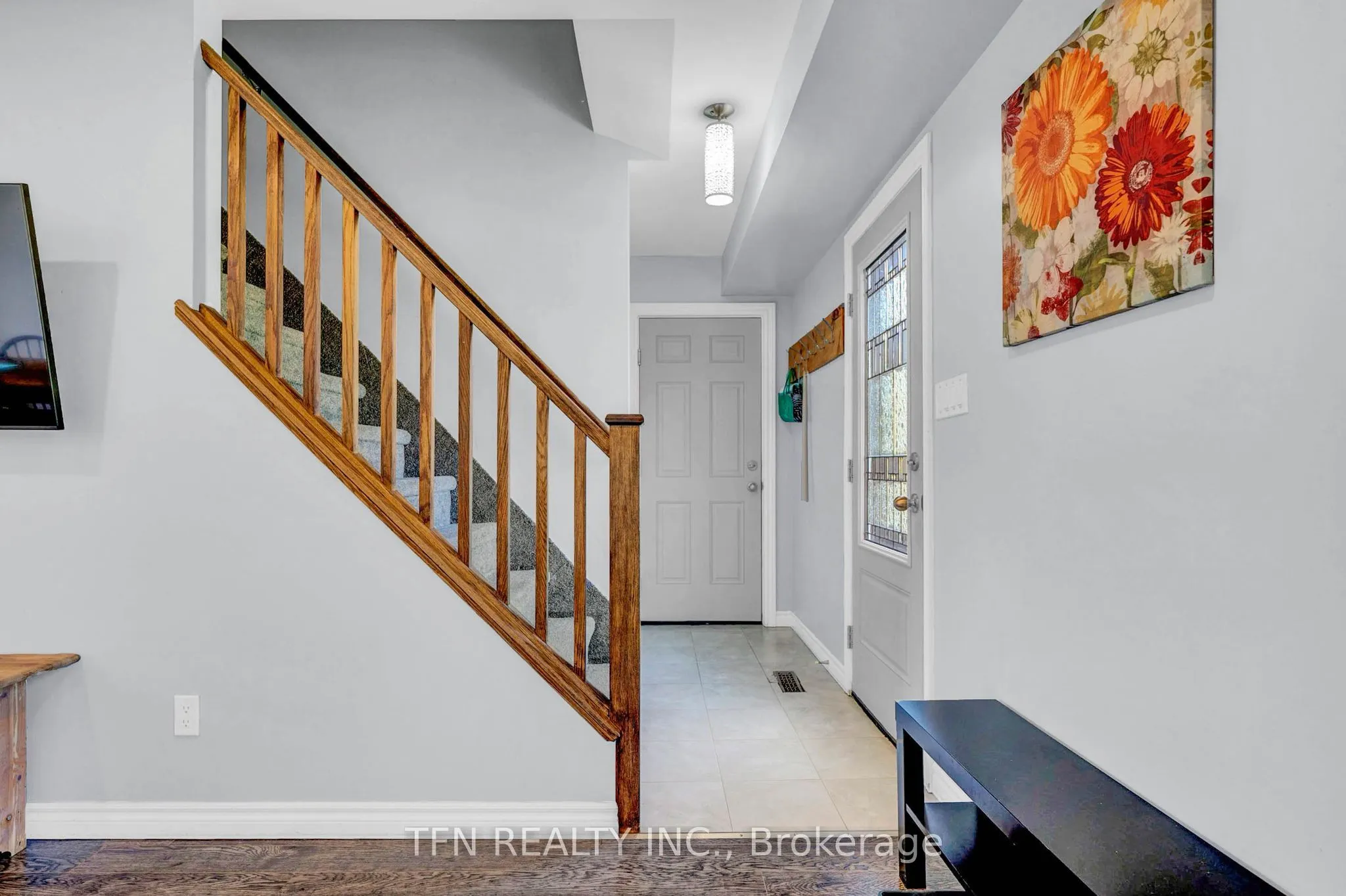 4 Pinewood Boulevard