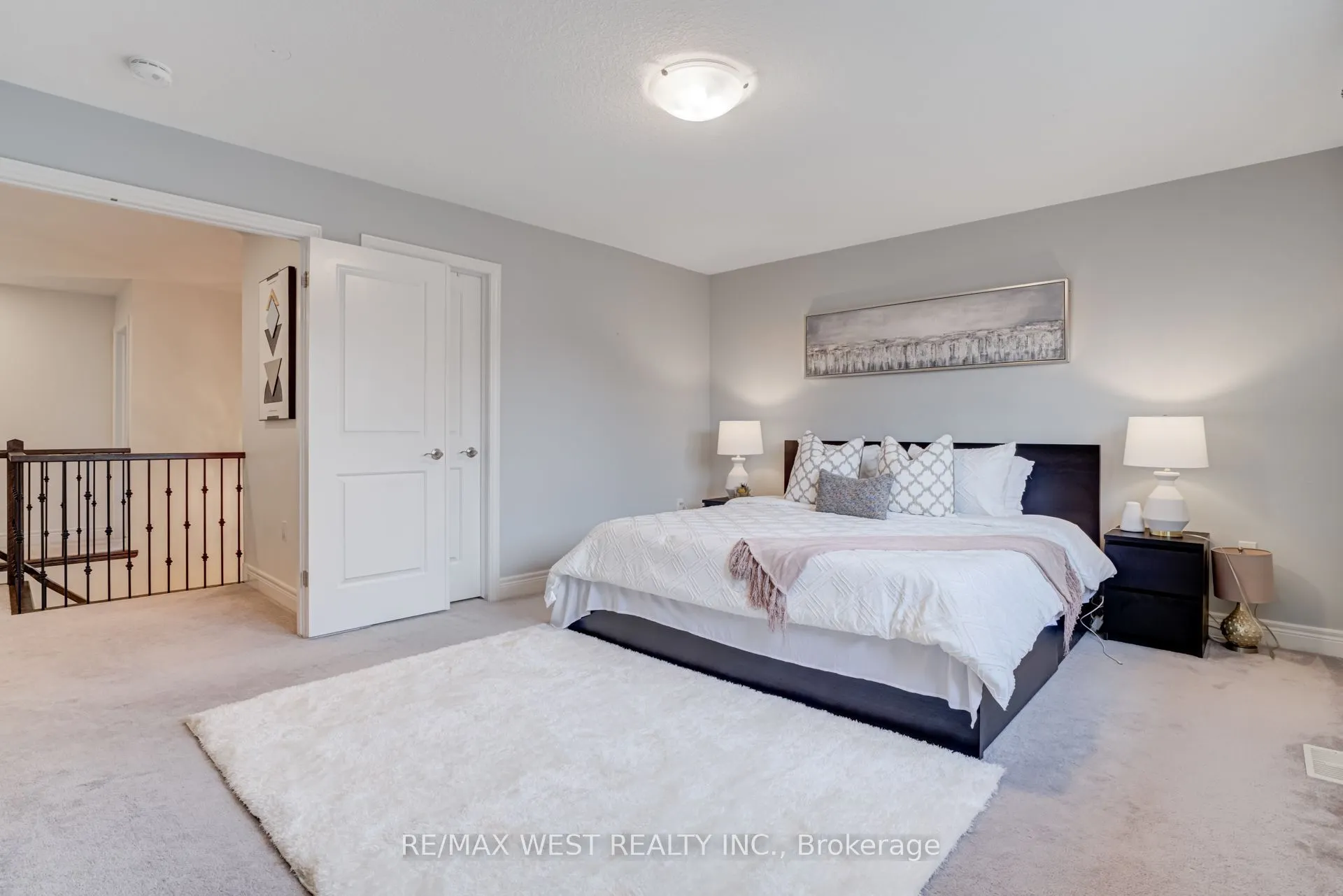 270 Dalgleish Trail