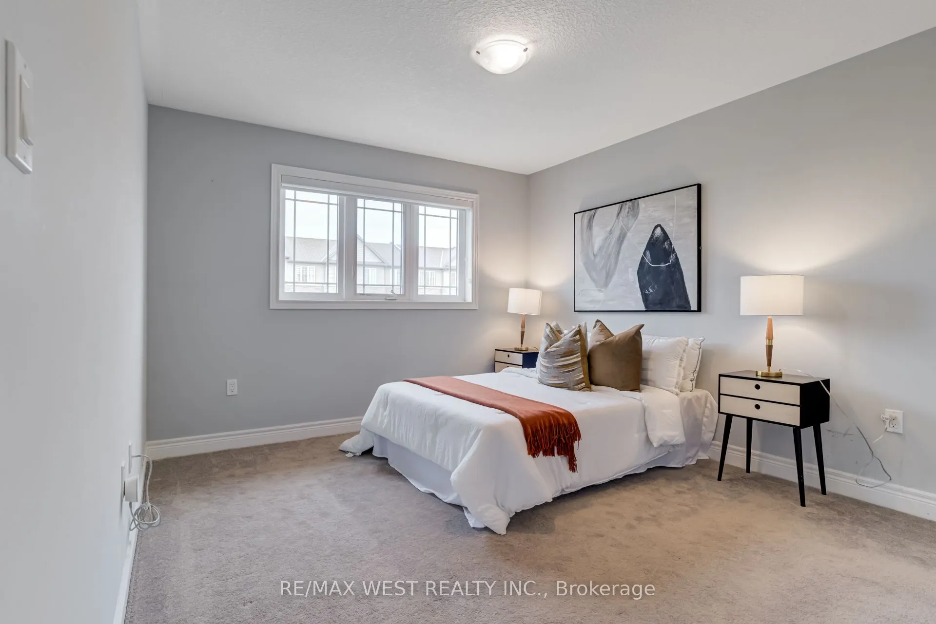 270 Dalgleish Trail