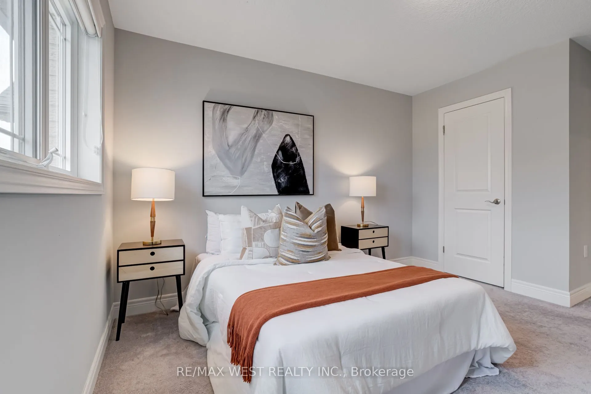 270 Dalgleish Trail