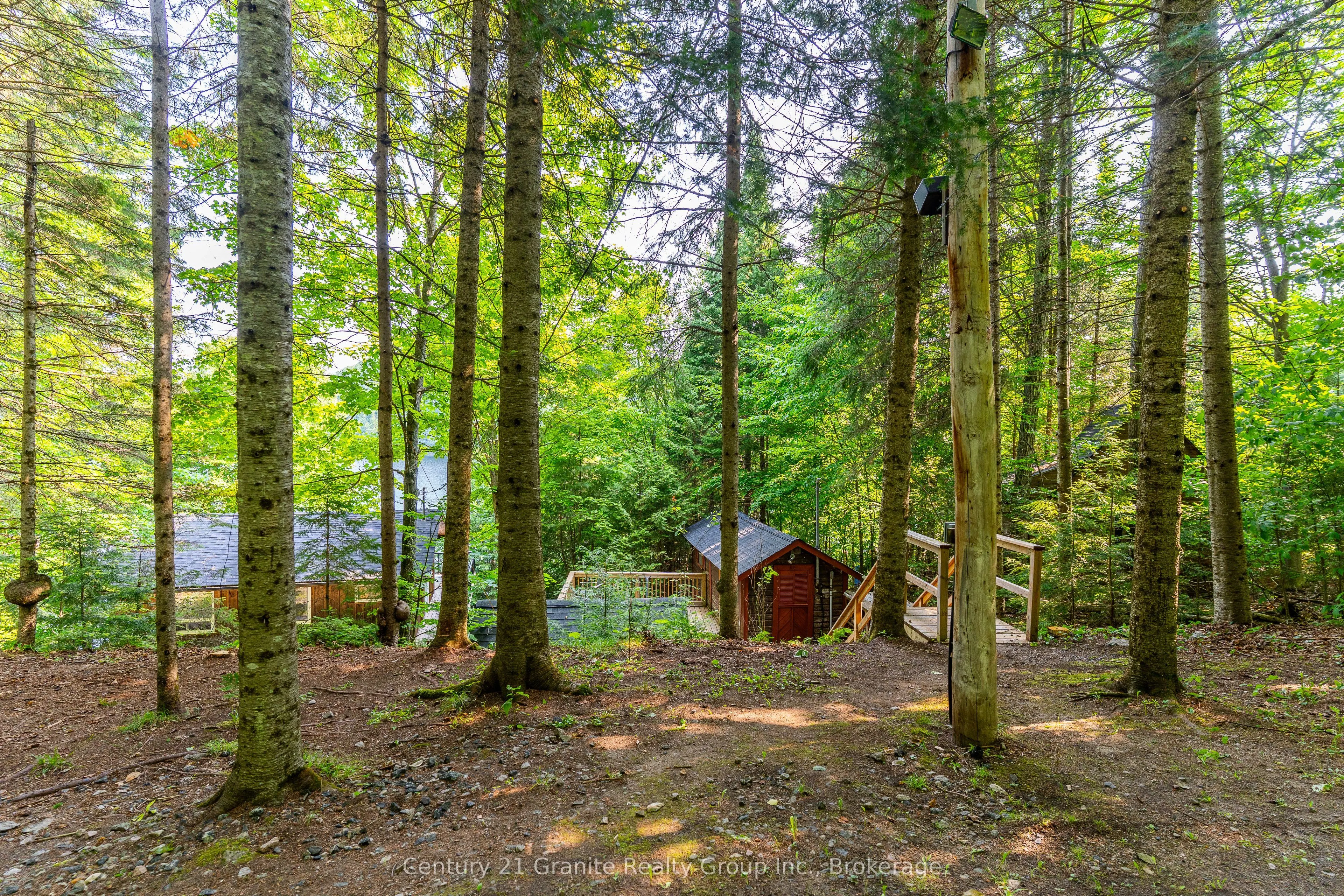 1225 Rowbotham Lane