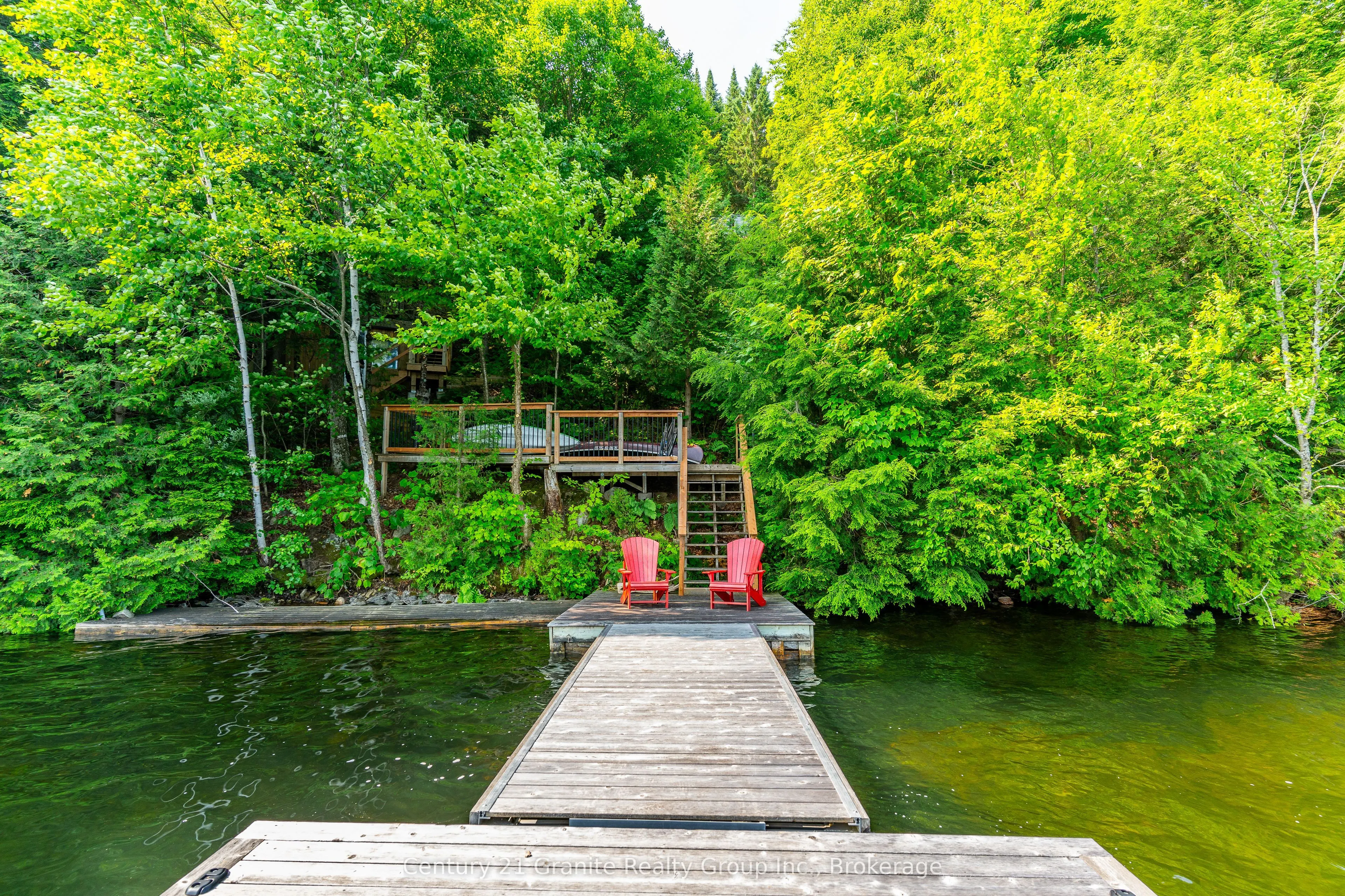 1225 Rowbotham Lane