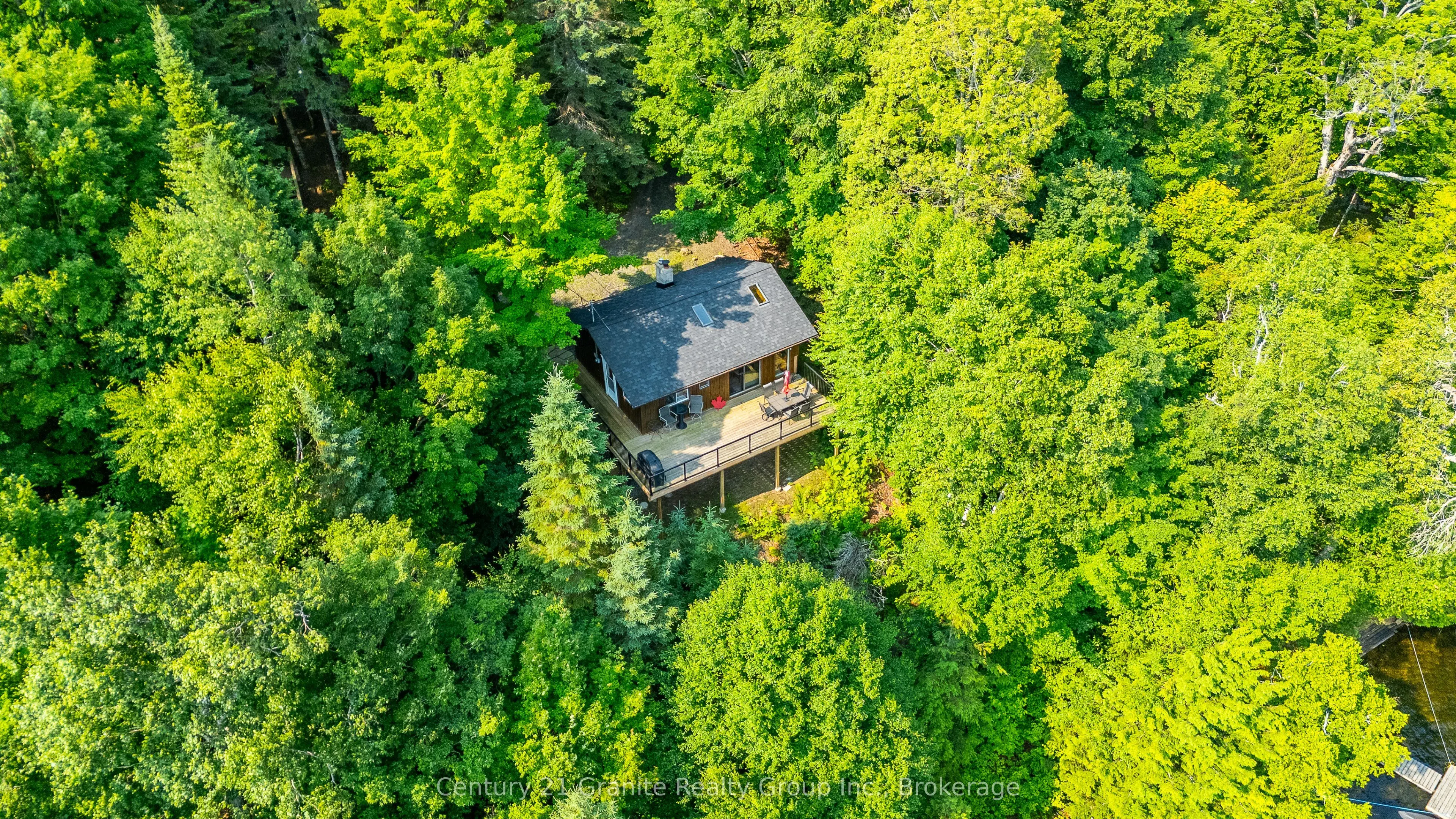 1225 Rowbotham Lane