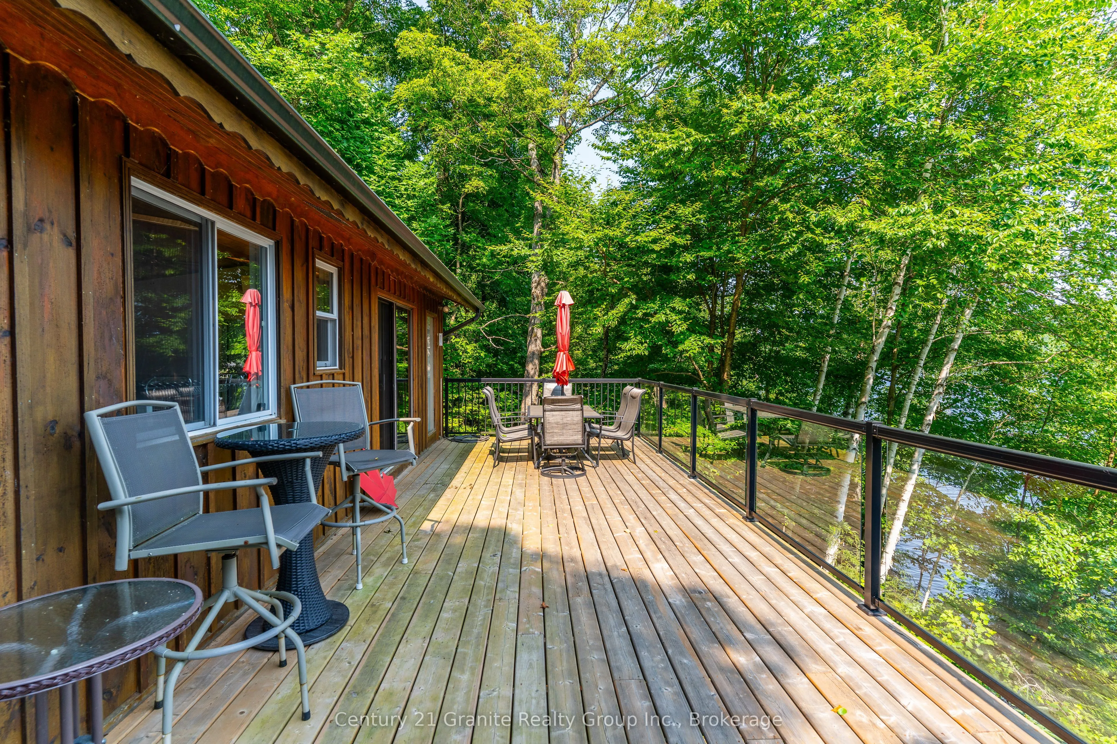 1225 Rowbotham Lane