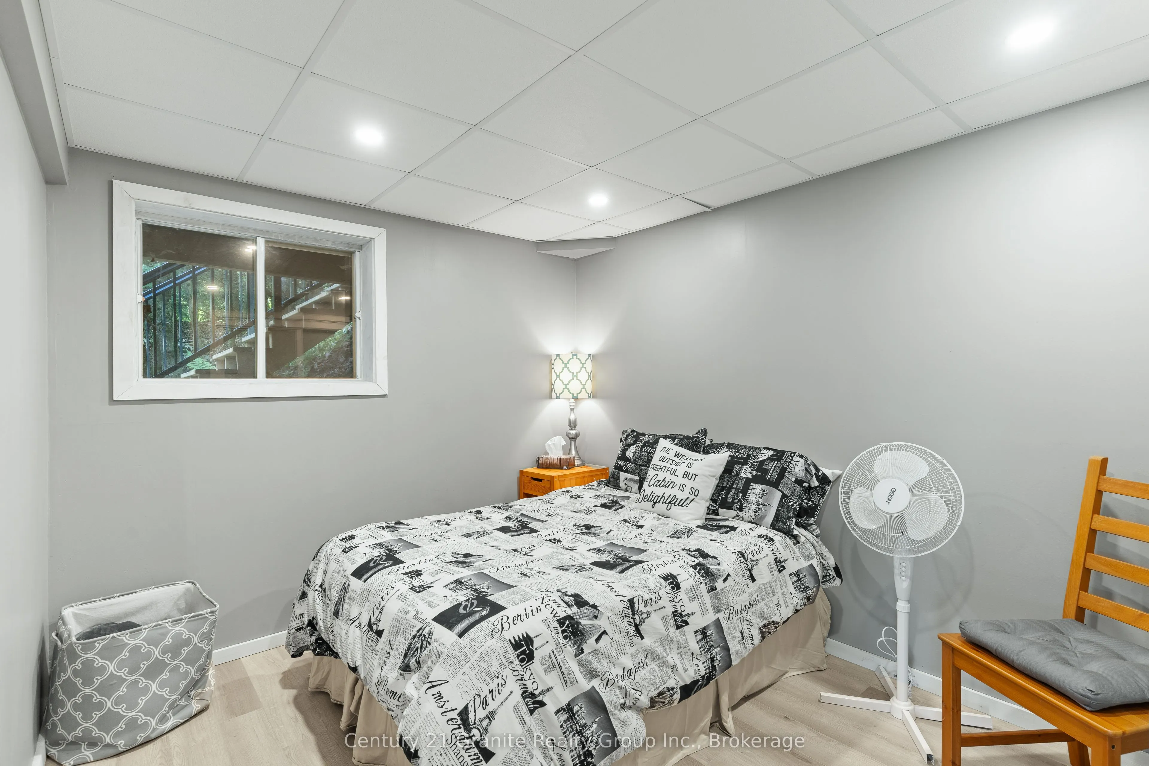 1225 Rowbotham Lane