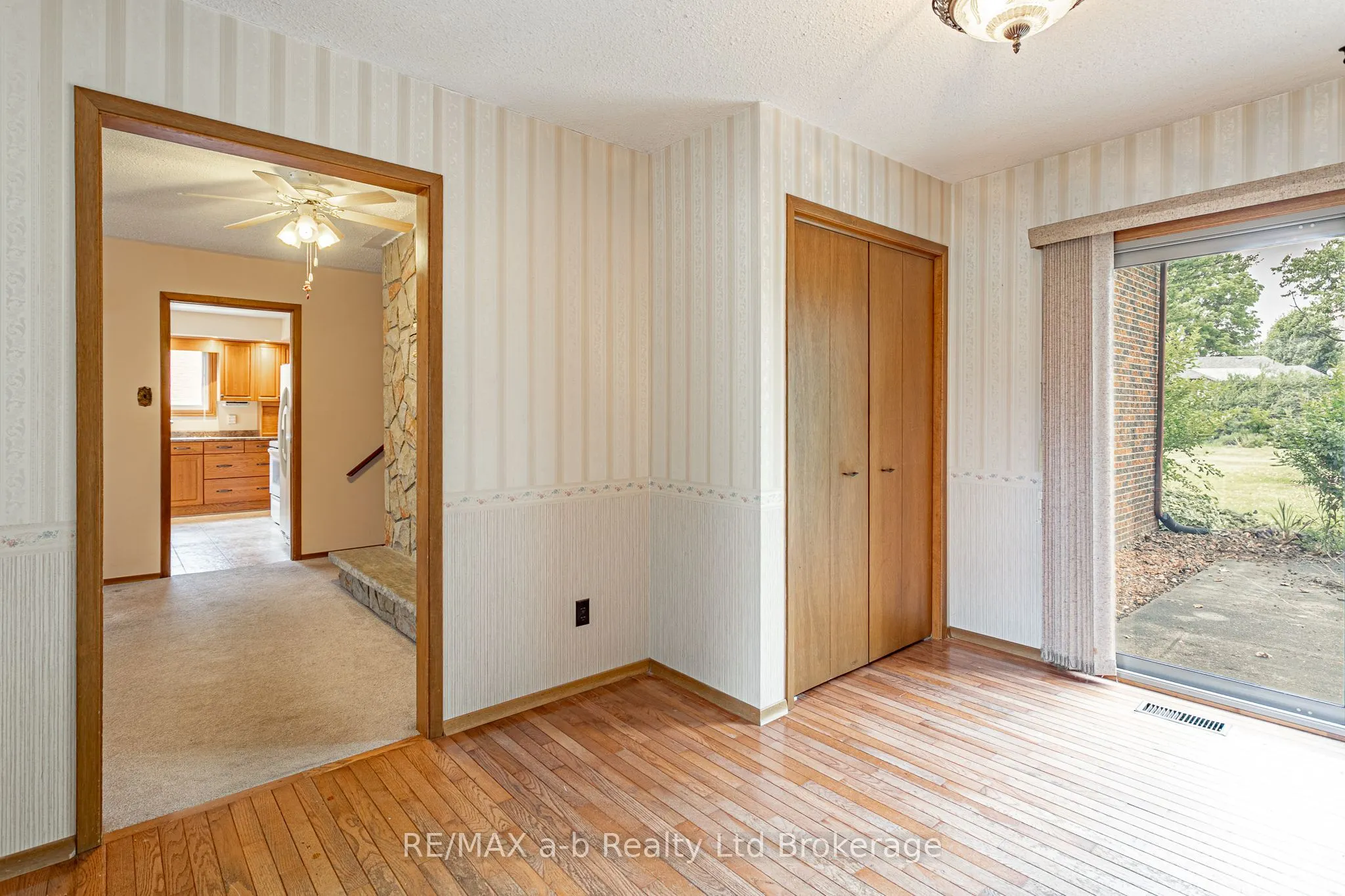 6 Kirwin Drive
