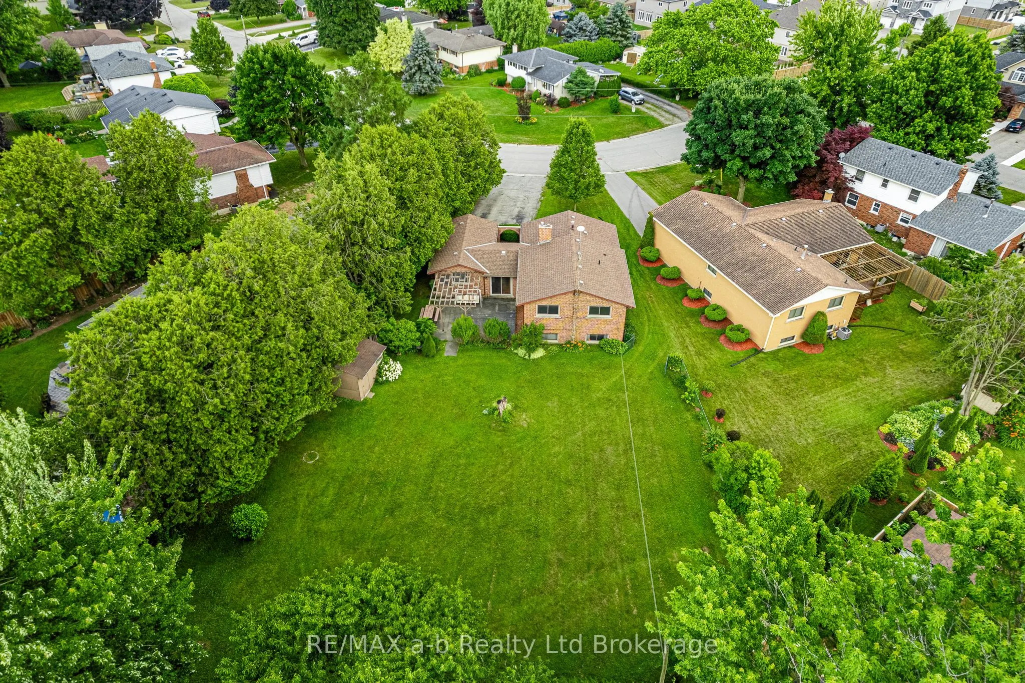6 Kirwin Drive