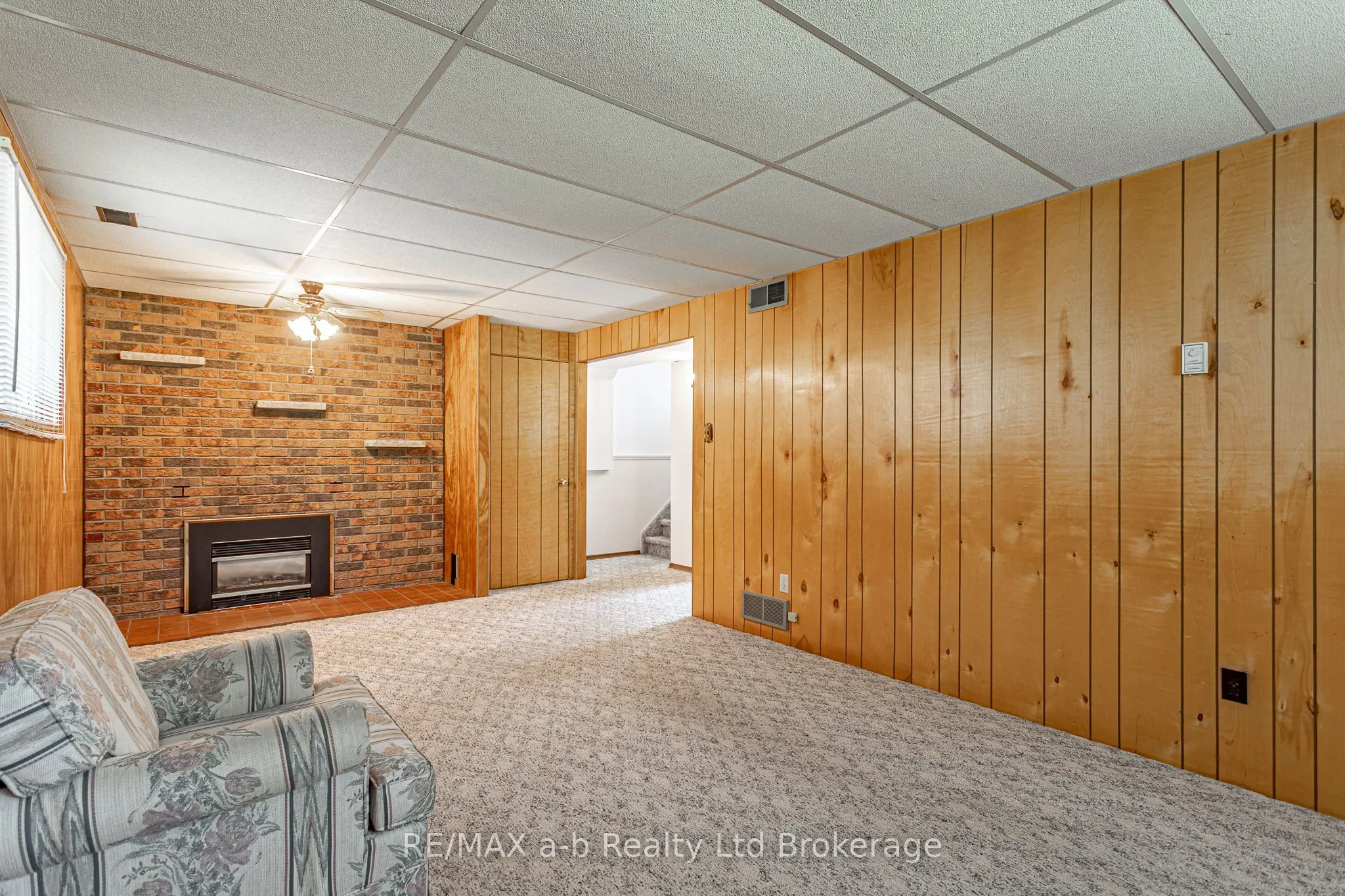 6 Kirwin Drive