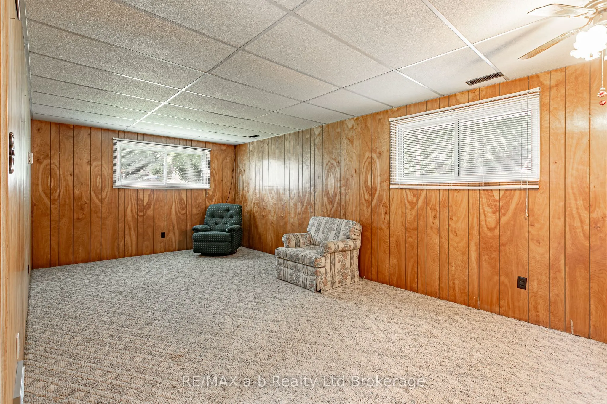 6 Kirwin Drive