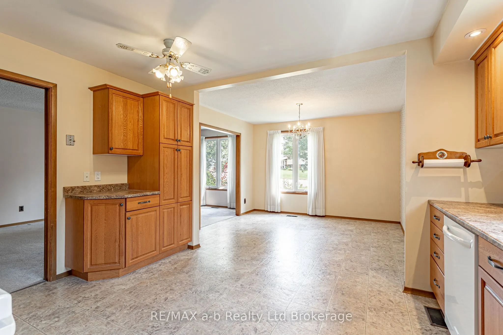 6 Kirwin Drive