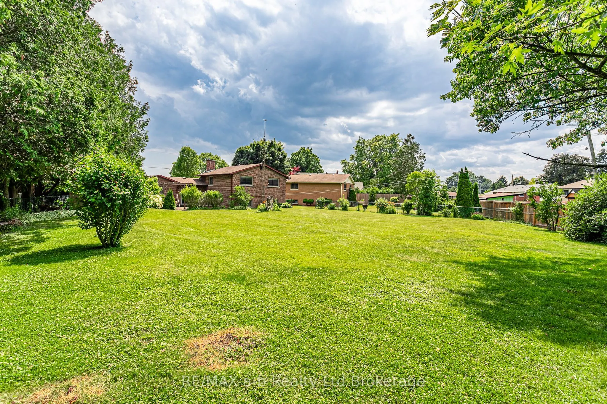 6 Kirwin Drive