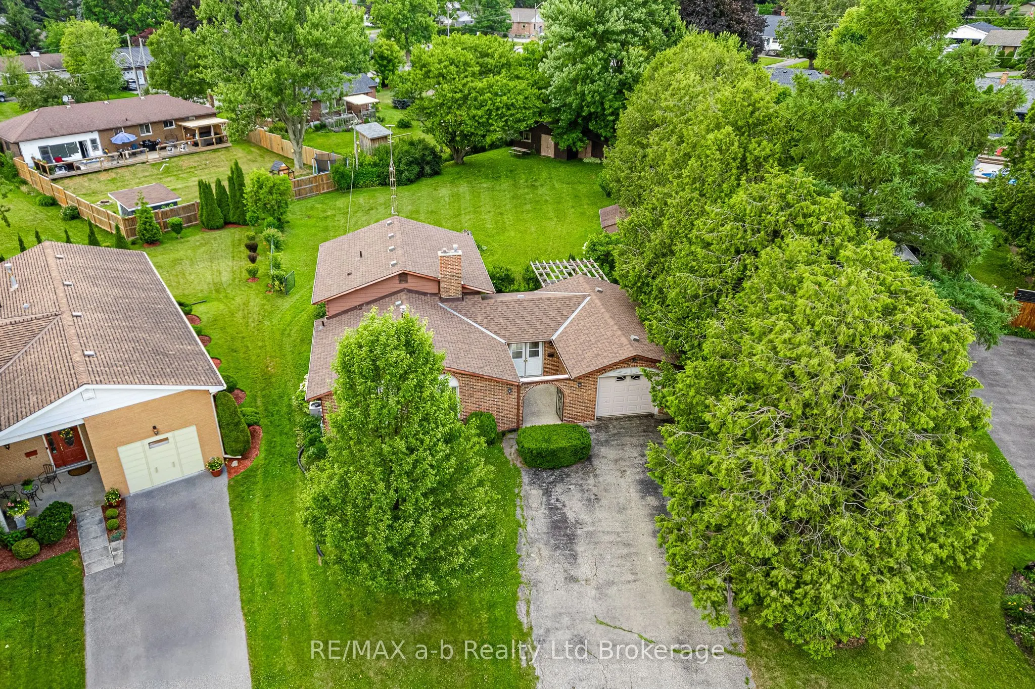 6 Kirwin Drive