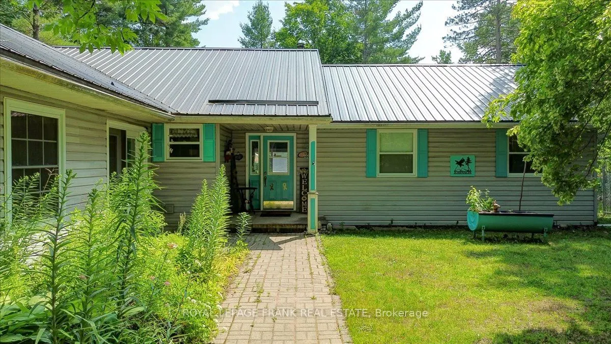 6317 Stirling Marmora Road