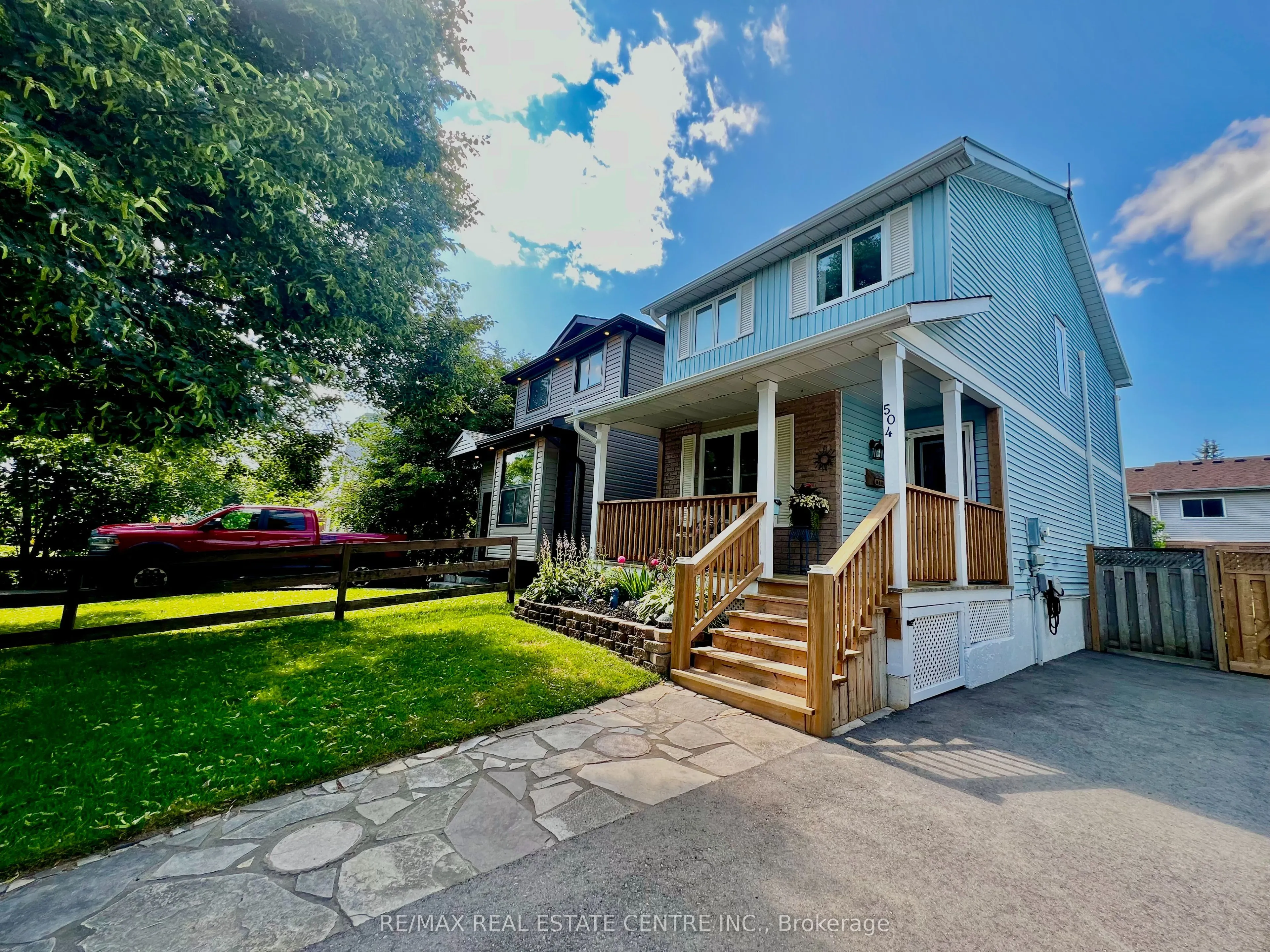 504 Pineview Gardens