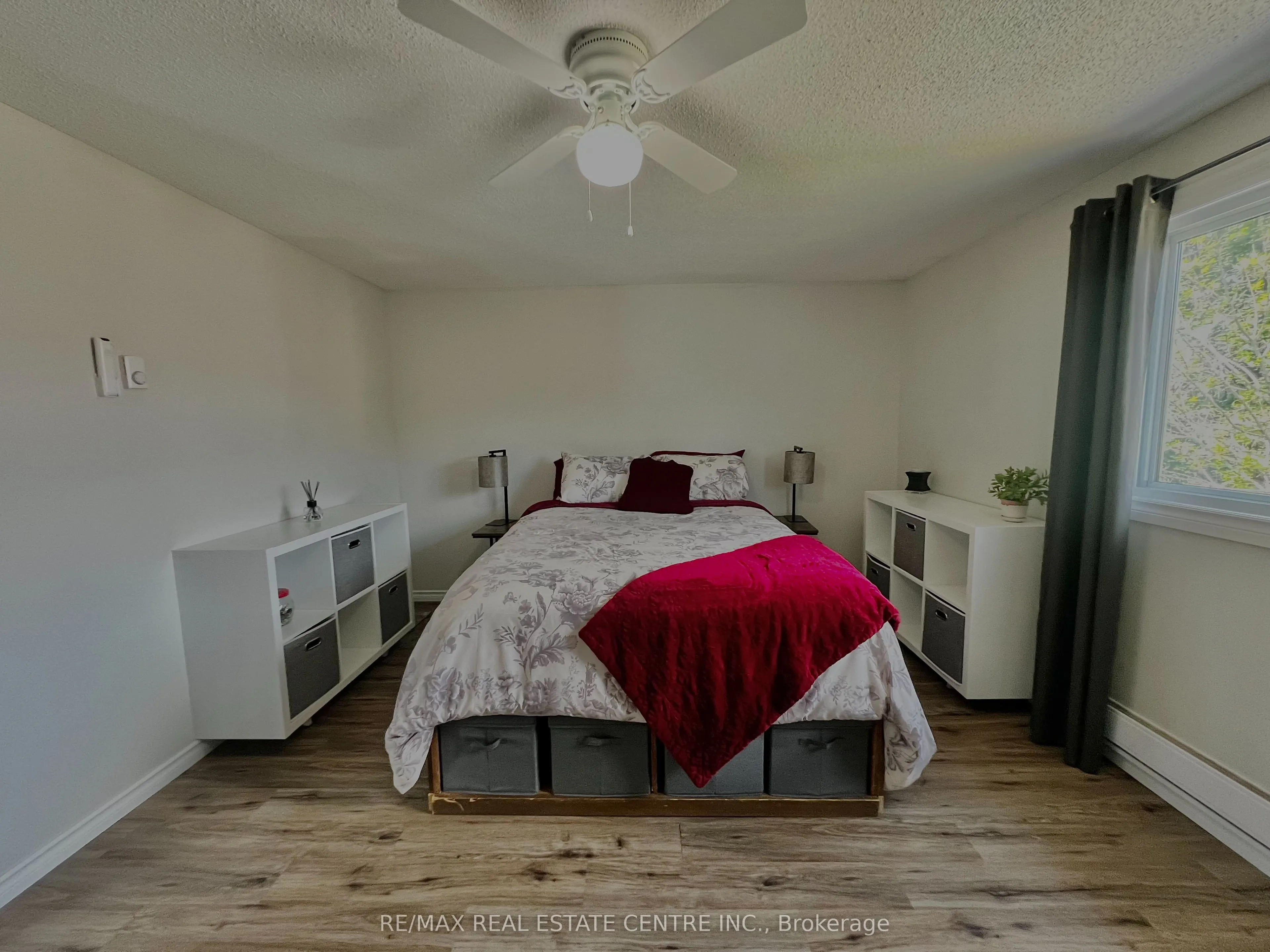 504 Pineview Gardens