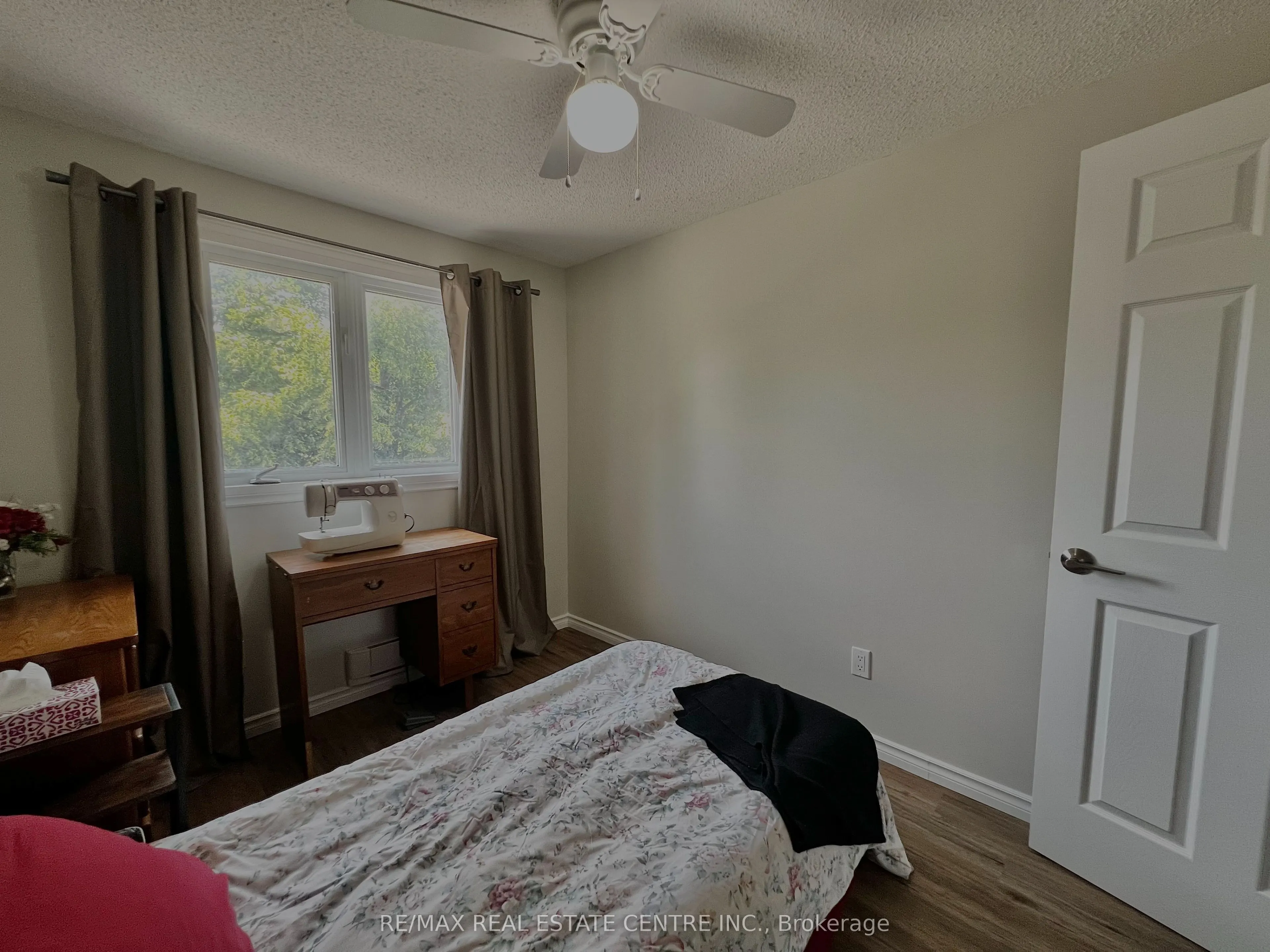 504 Pineview Gardens