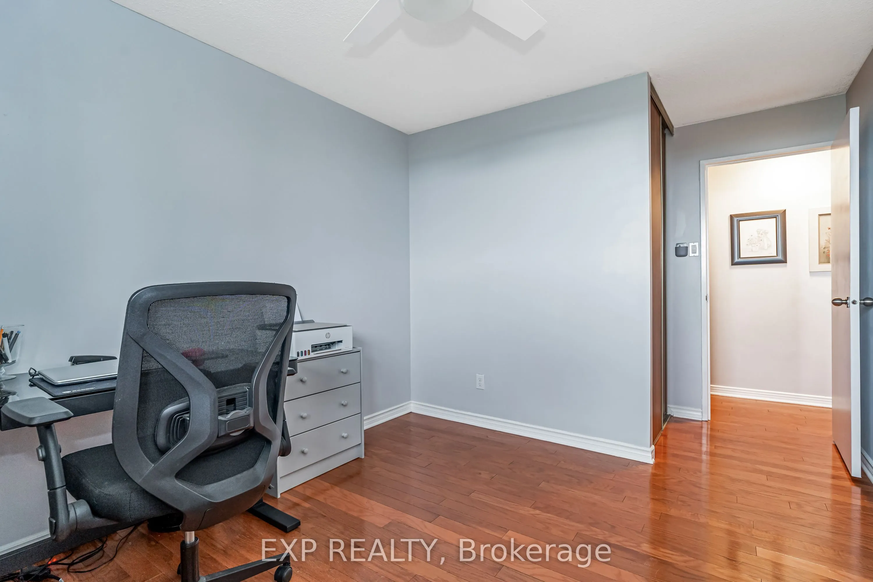415 Greenview Avenue, #101