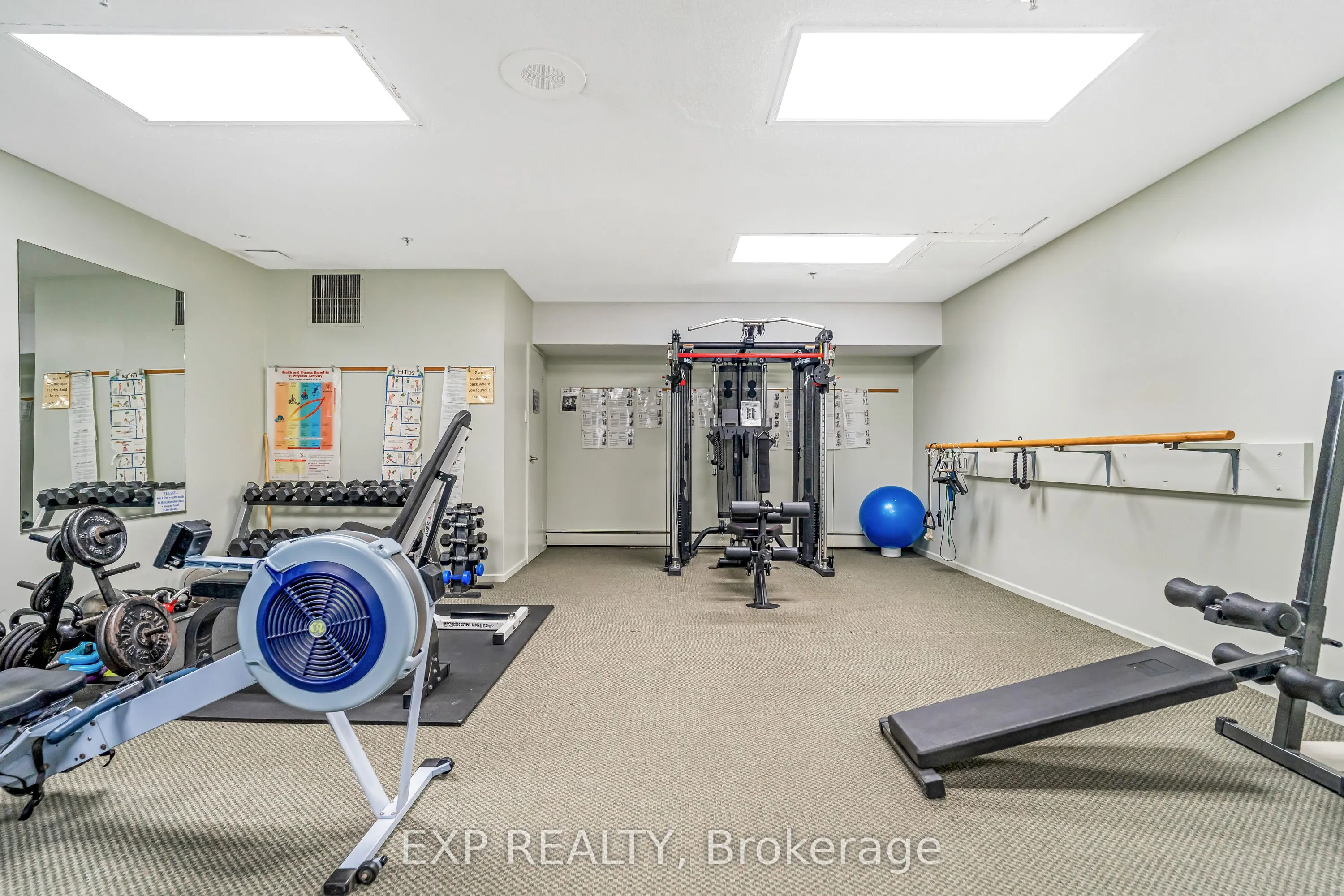 415 Greenview Avenue, #101
