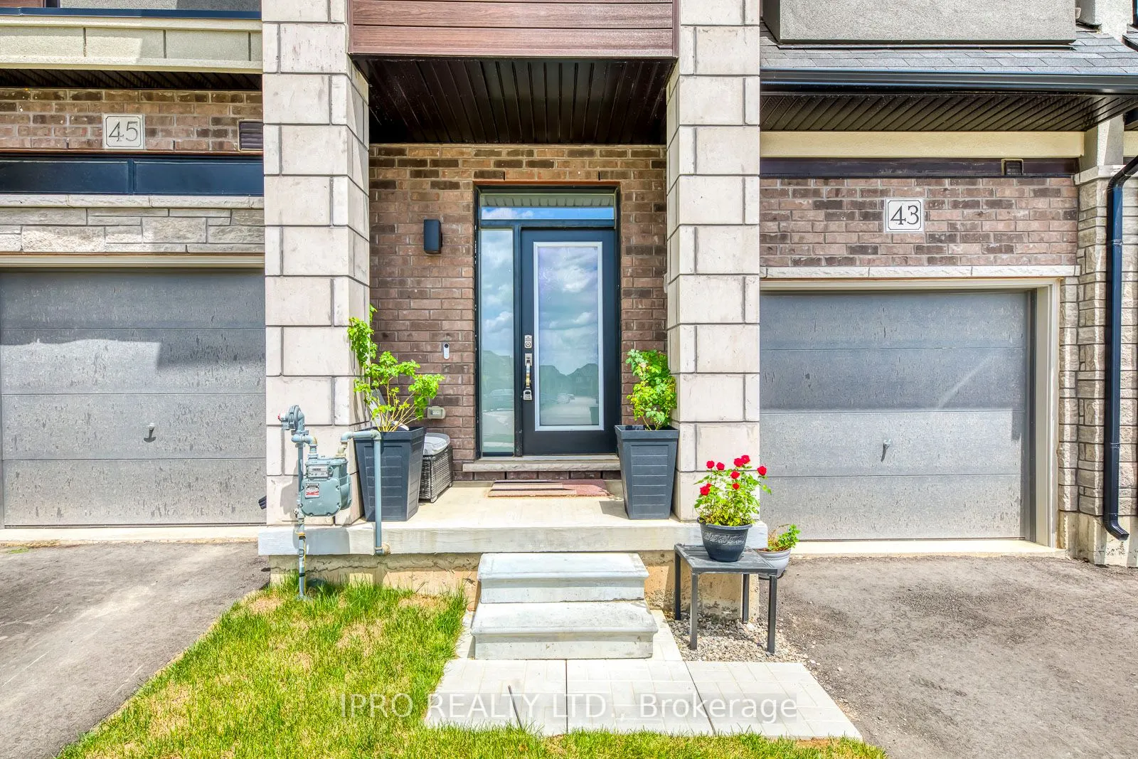 43 George Brier Drive W