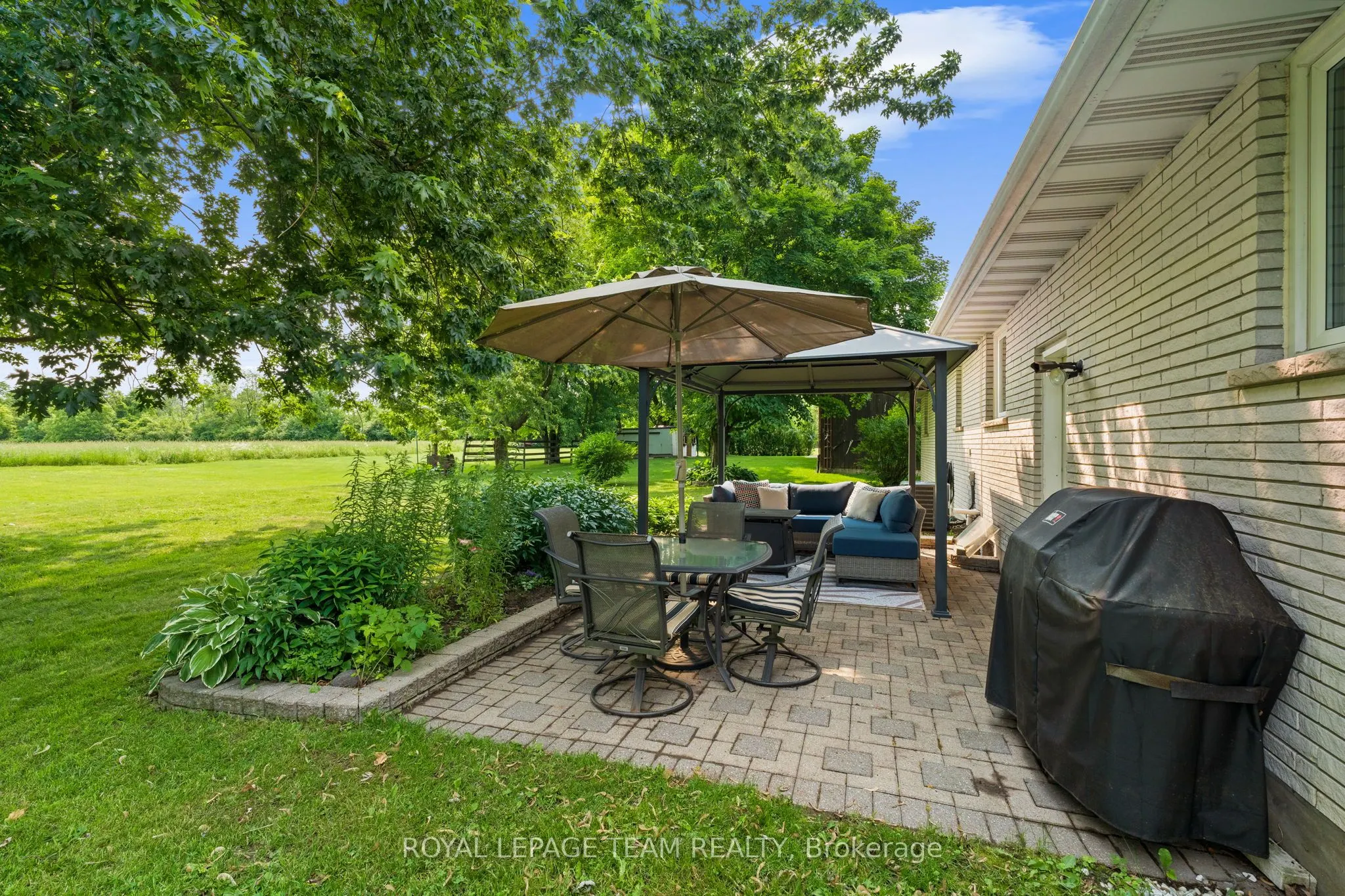 5483 Spratt Road