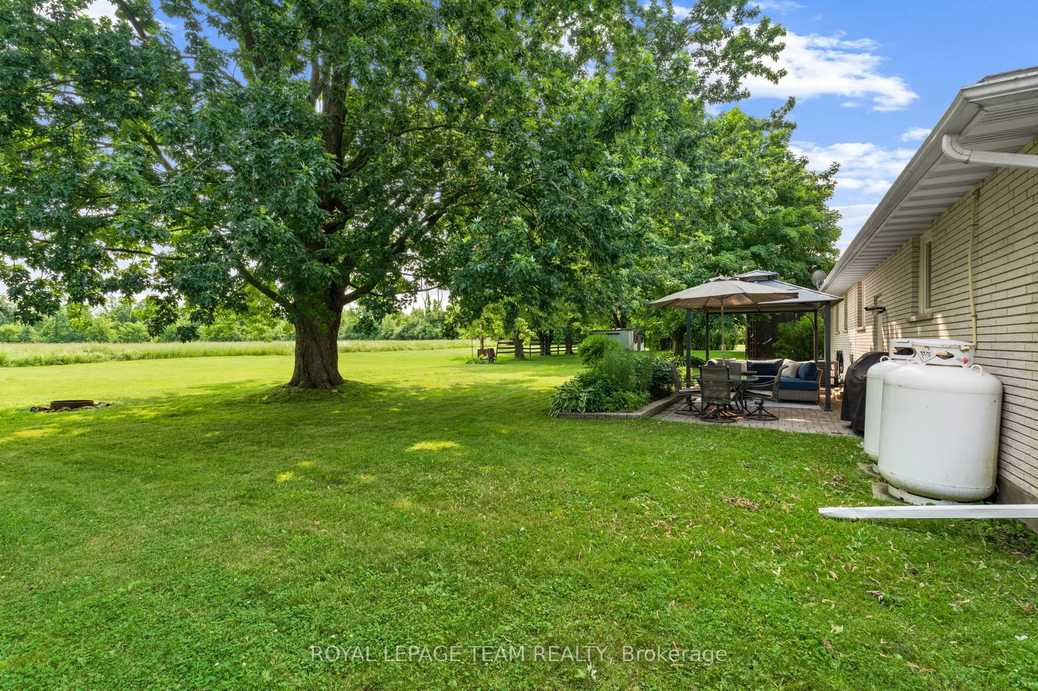 5483 Spratt Road