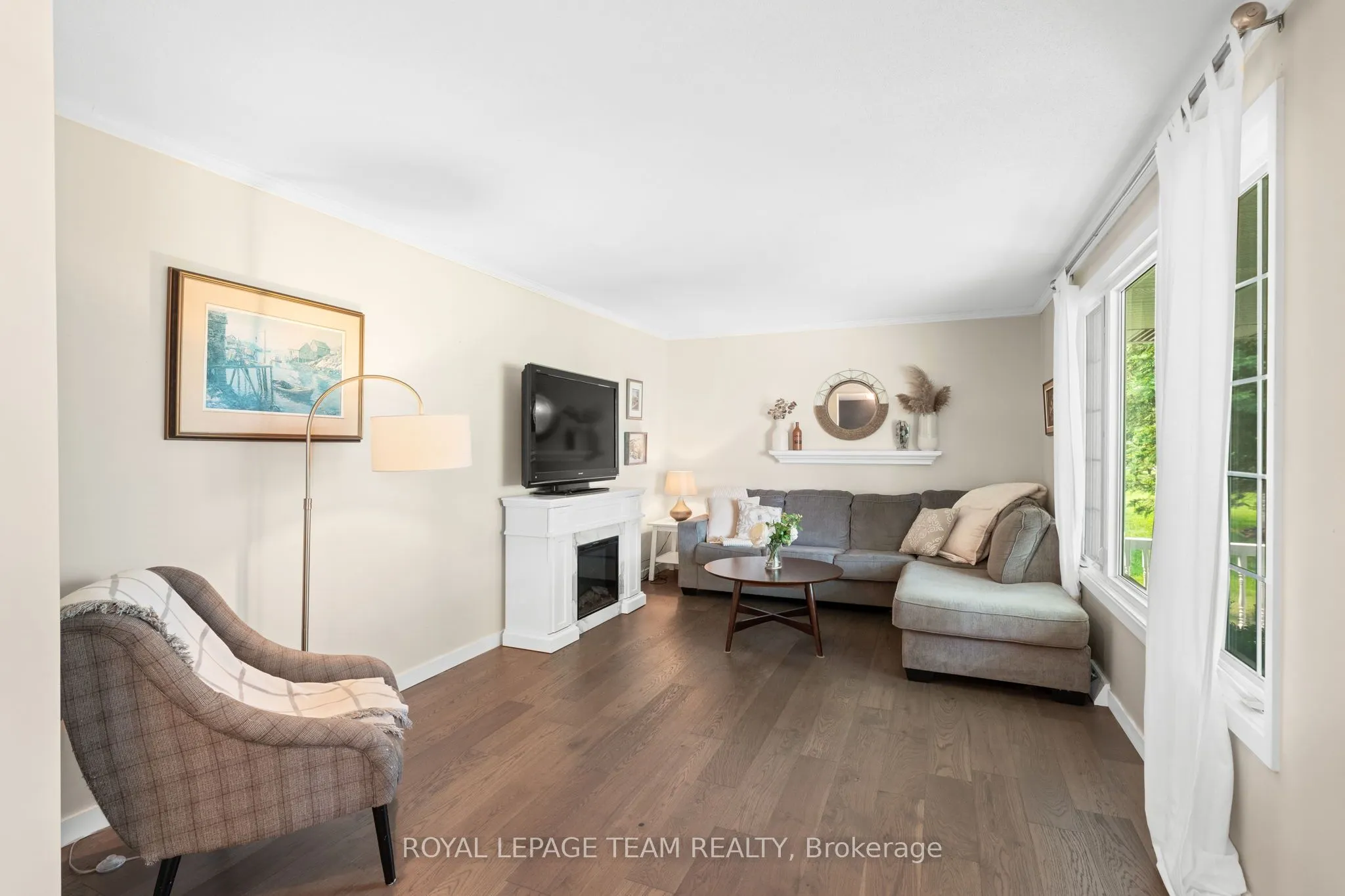 5483 Spratt Road